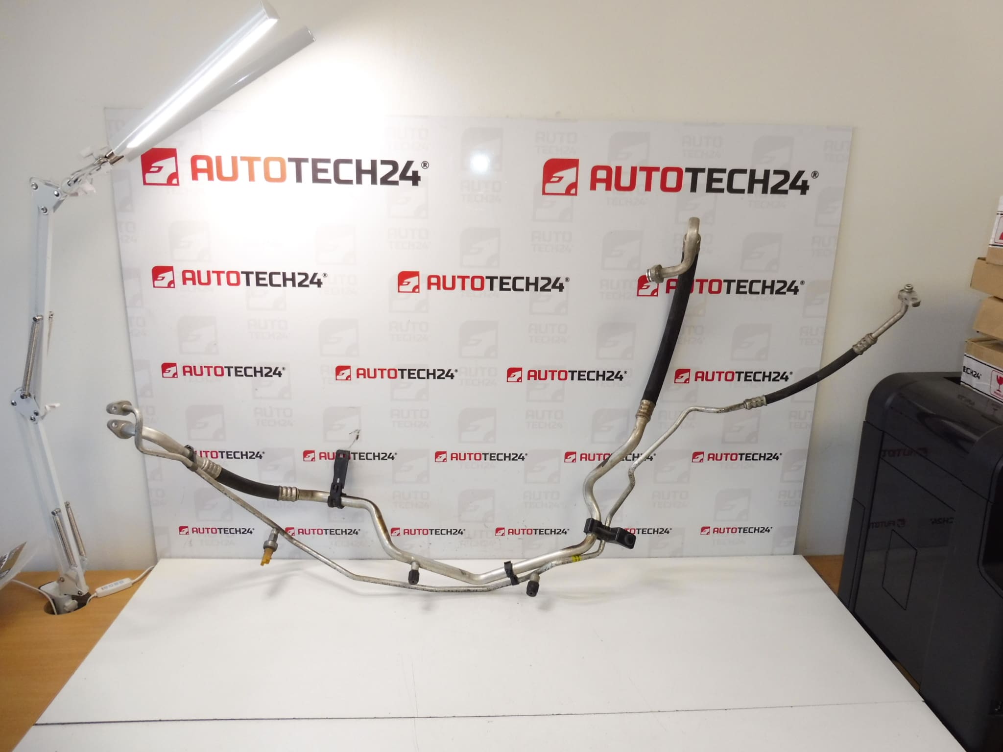 Éghajlati citroën c-elysee peugeot 301 9674395180