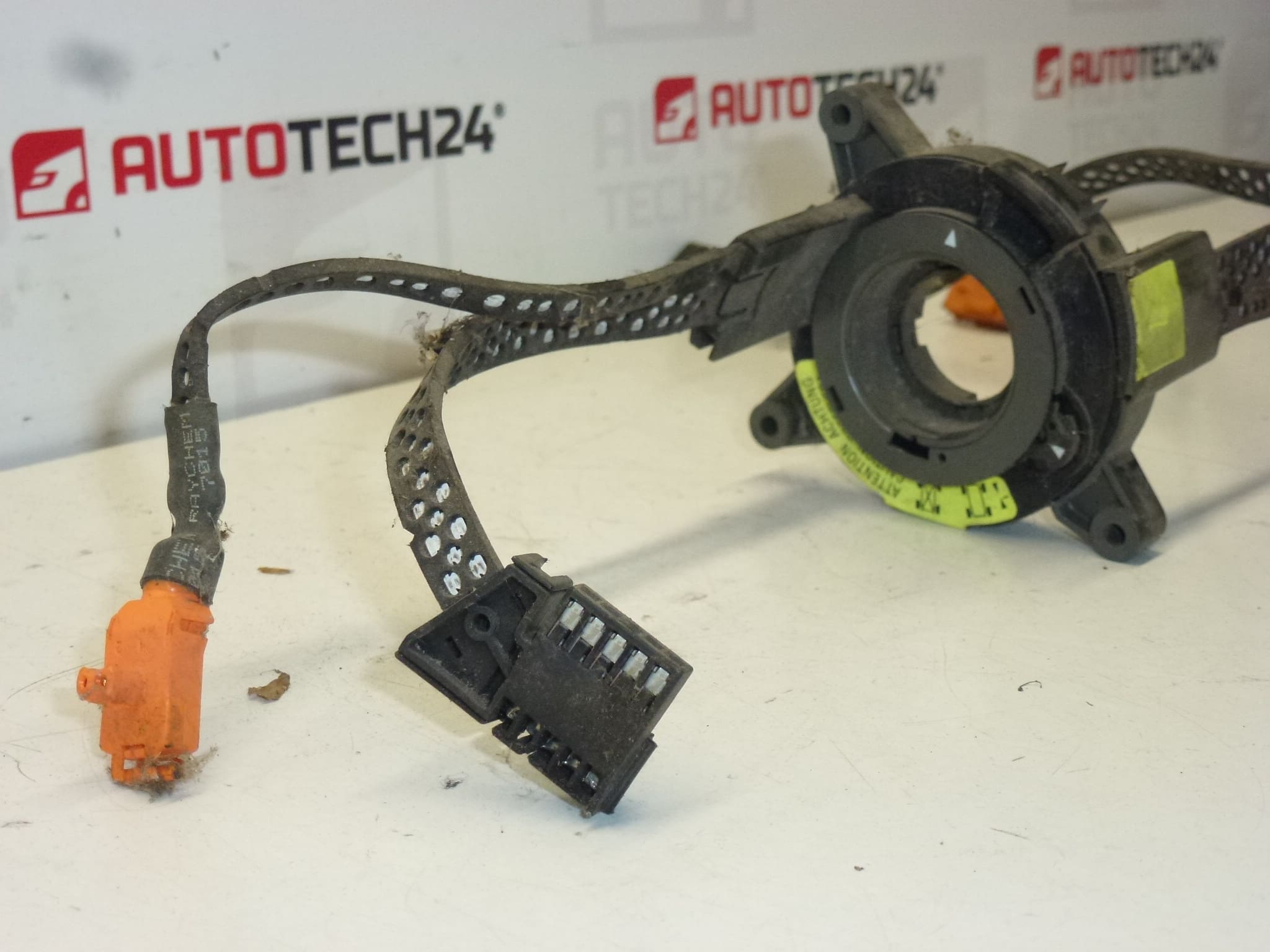 Otozó Kapcsoló Citroën Peugeot 9627442580 4112X7 - Image 2