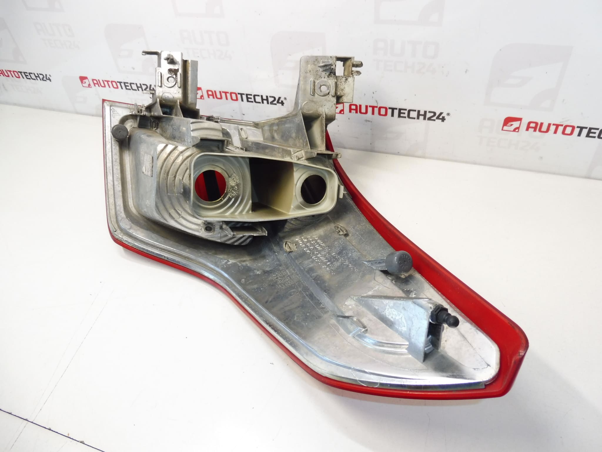 Hátsó Bal Sárvédő Lámpa Citroën C4 Picasso 9653547580 6350CA - Image 2