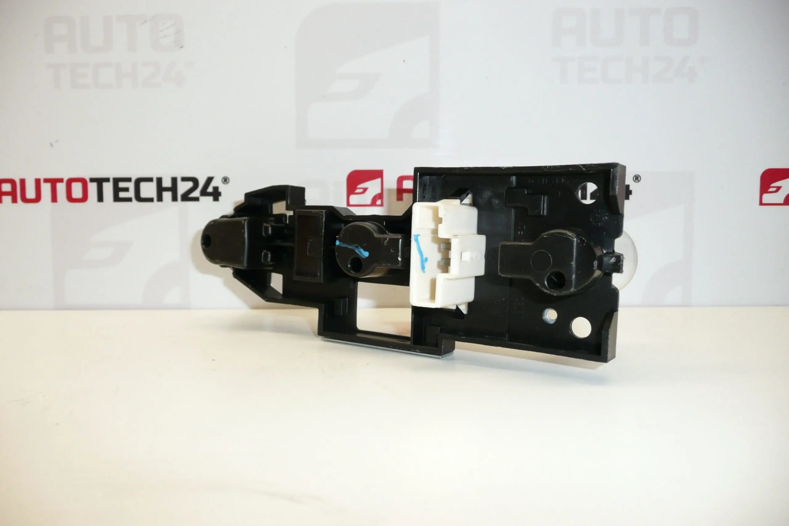 Hátsó lámpa foglalat Citroën C5 II 89032703 - Image 2