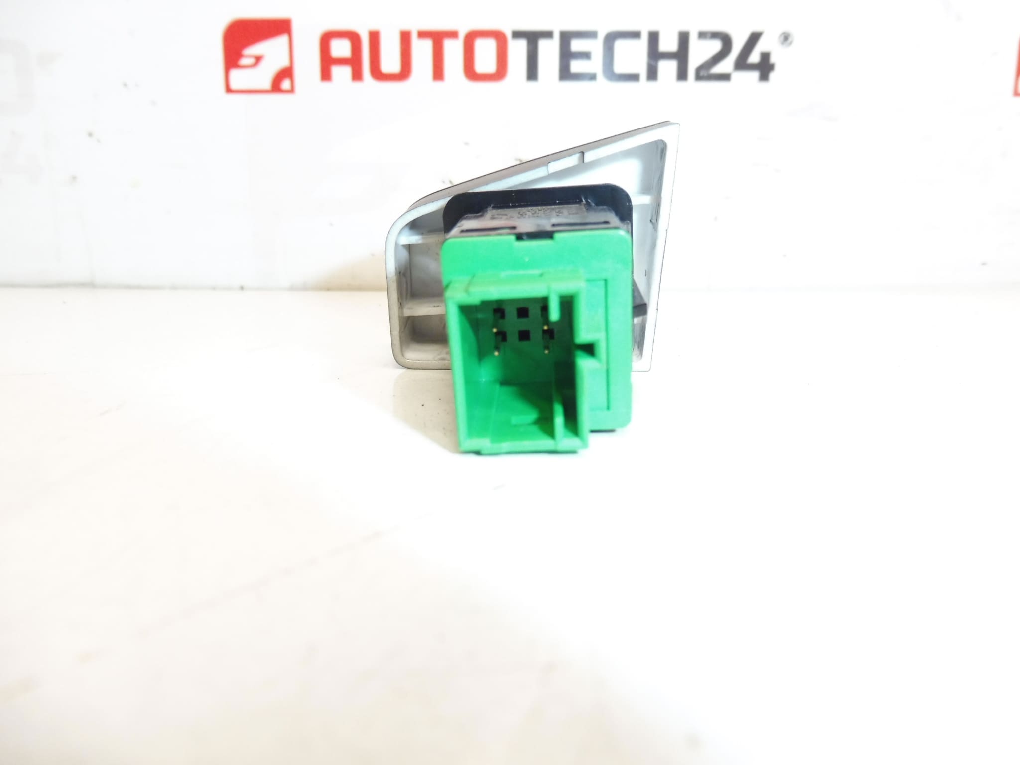 Központi Zár Távirányító Citroën C-Elysée Peugeot 301 96765882ZD - Image 2