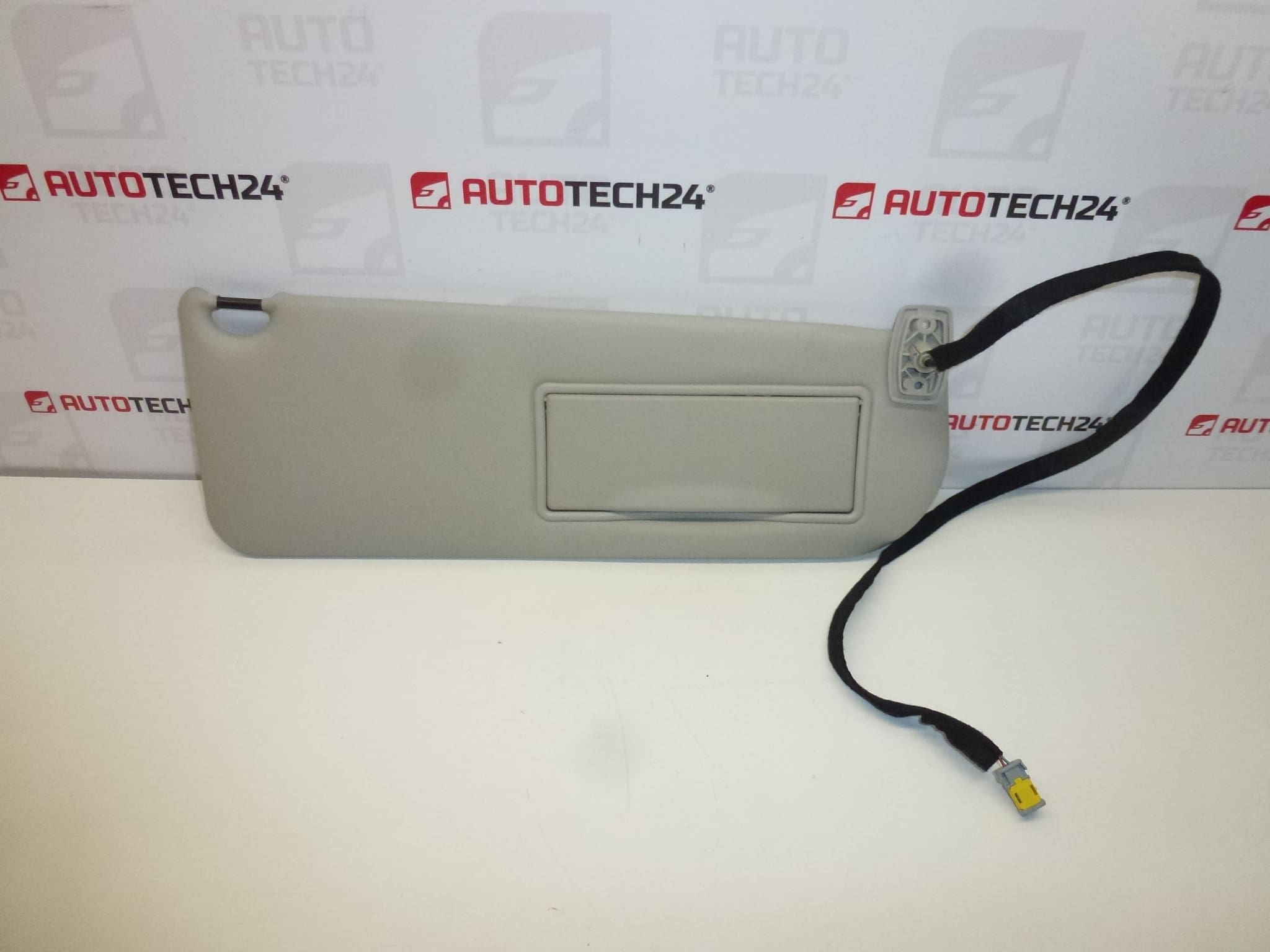 világítás - jobb 8143GN