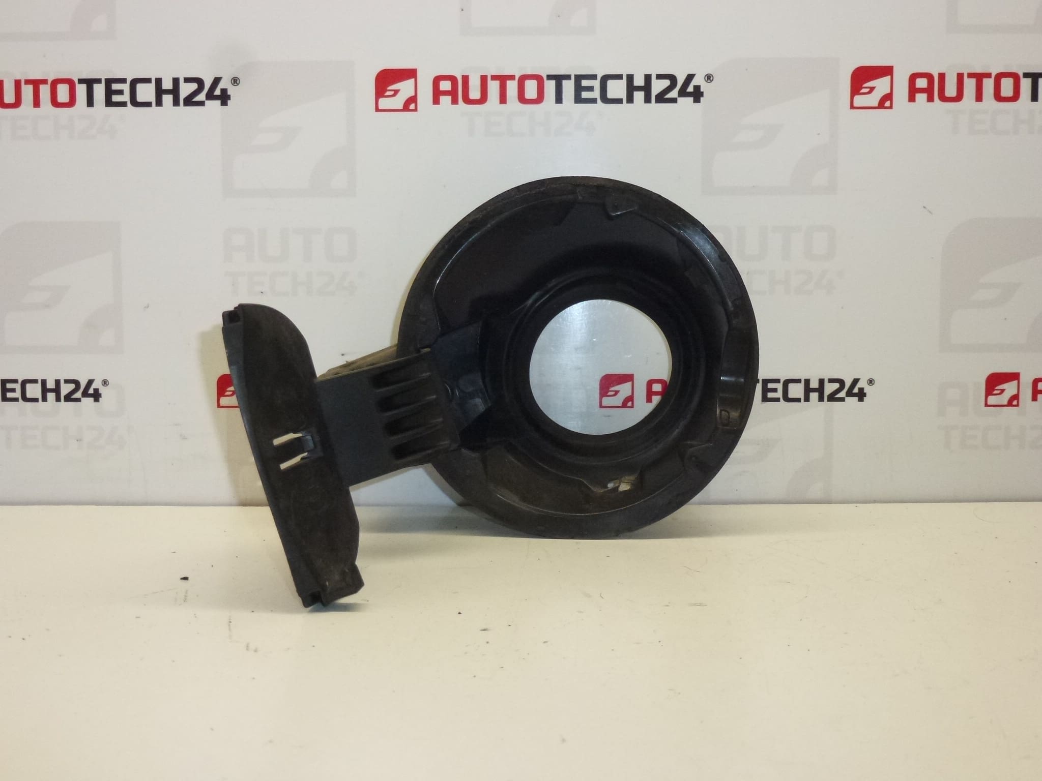 Tankfedél Peugeot 207 151896