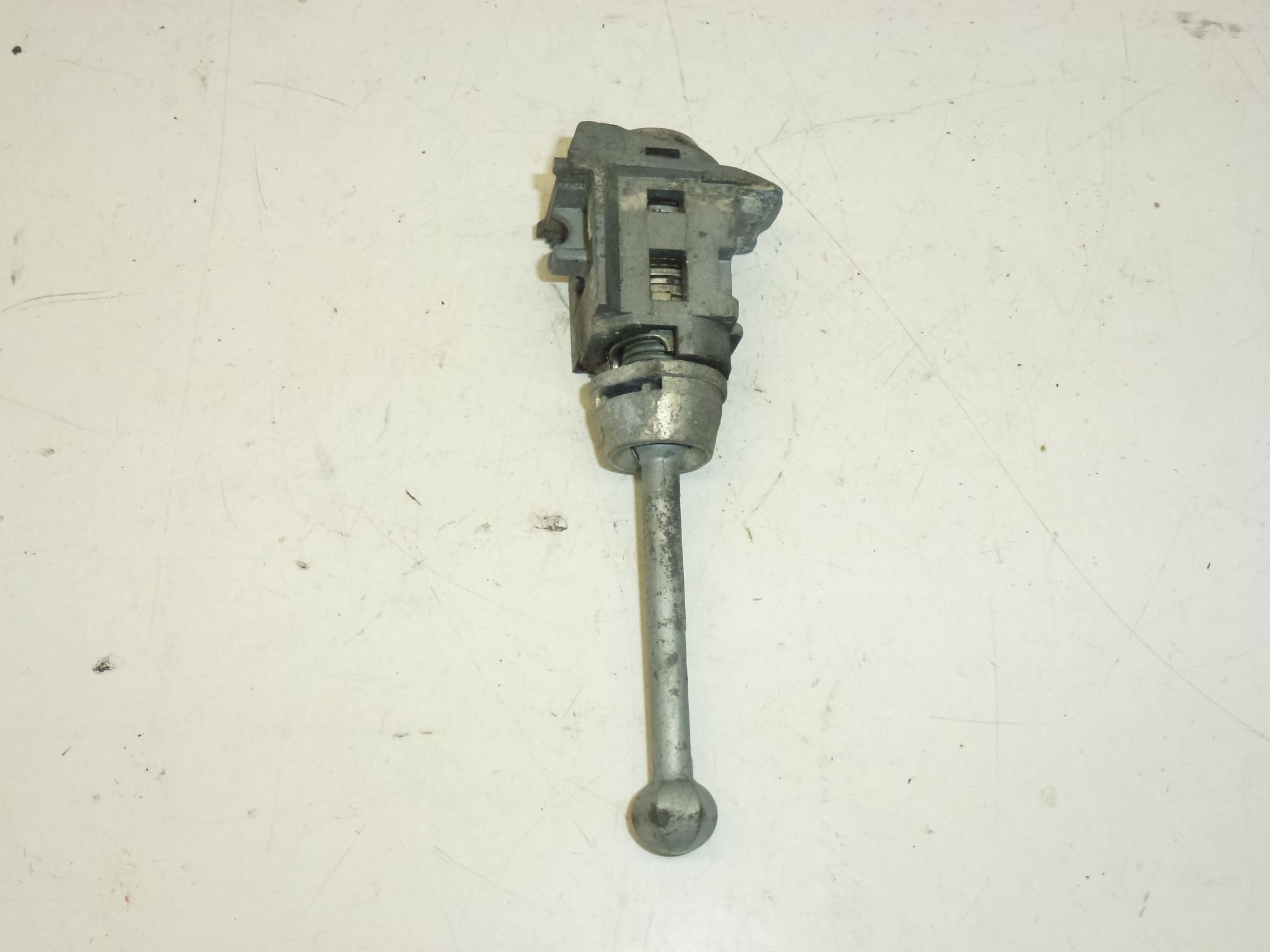 Zárkészlet és két kulcs Peugeot 207 4162KF 4162NV - Image 2