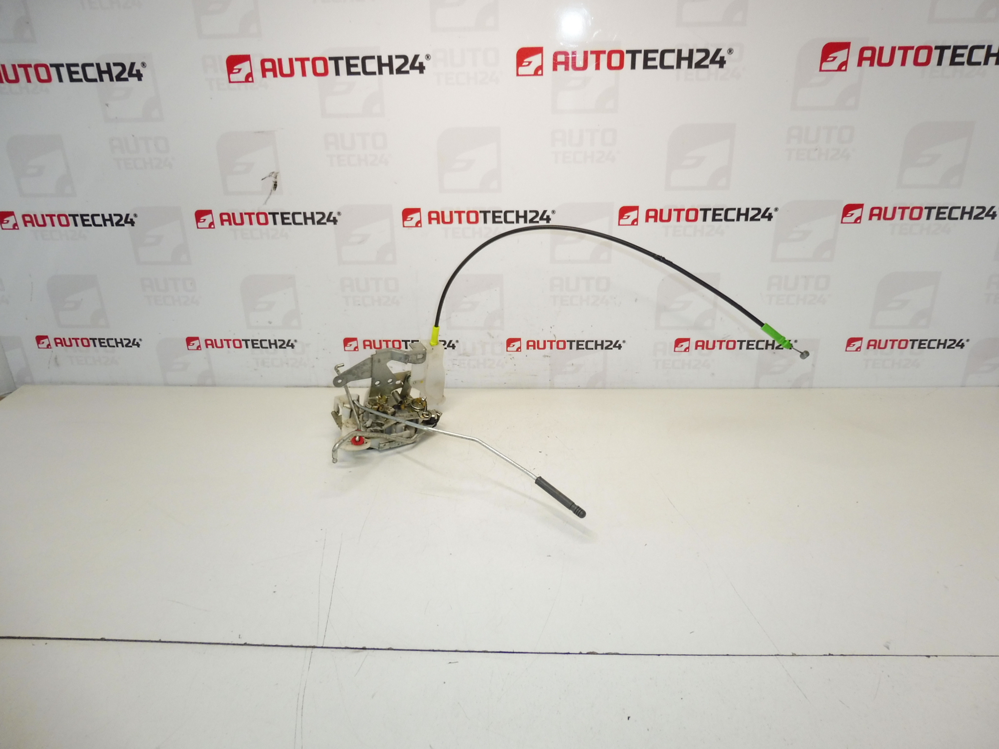 Aisin Bal Első Ajtózár Citroën C1 Peugeot 107 9135S3