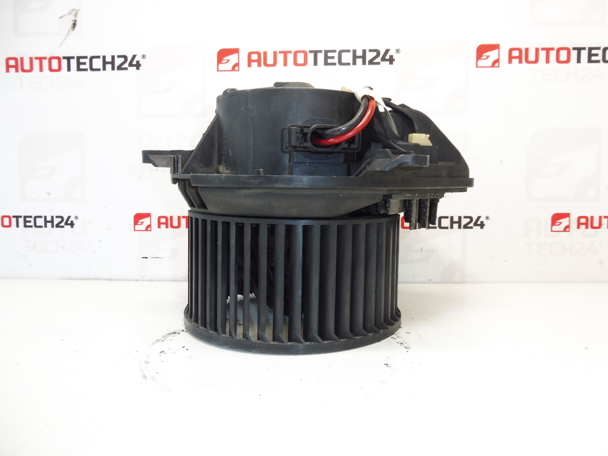 Fűtés Ventilátor Valeo Citroën Xsara 6441N3 6441K4