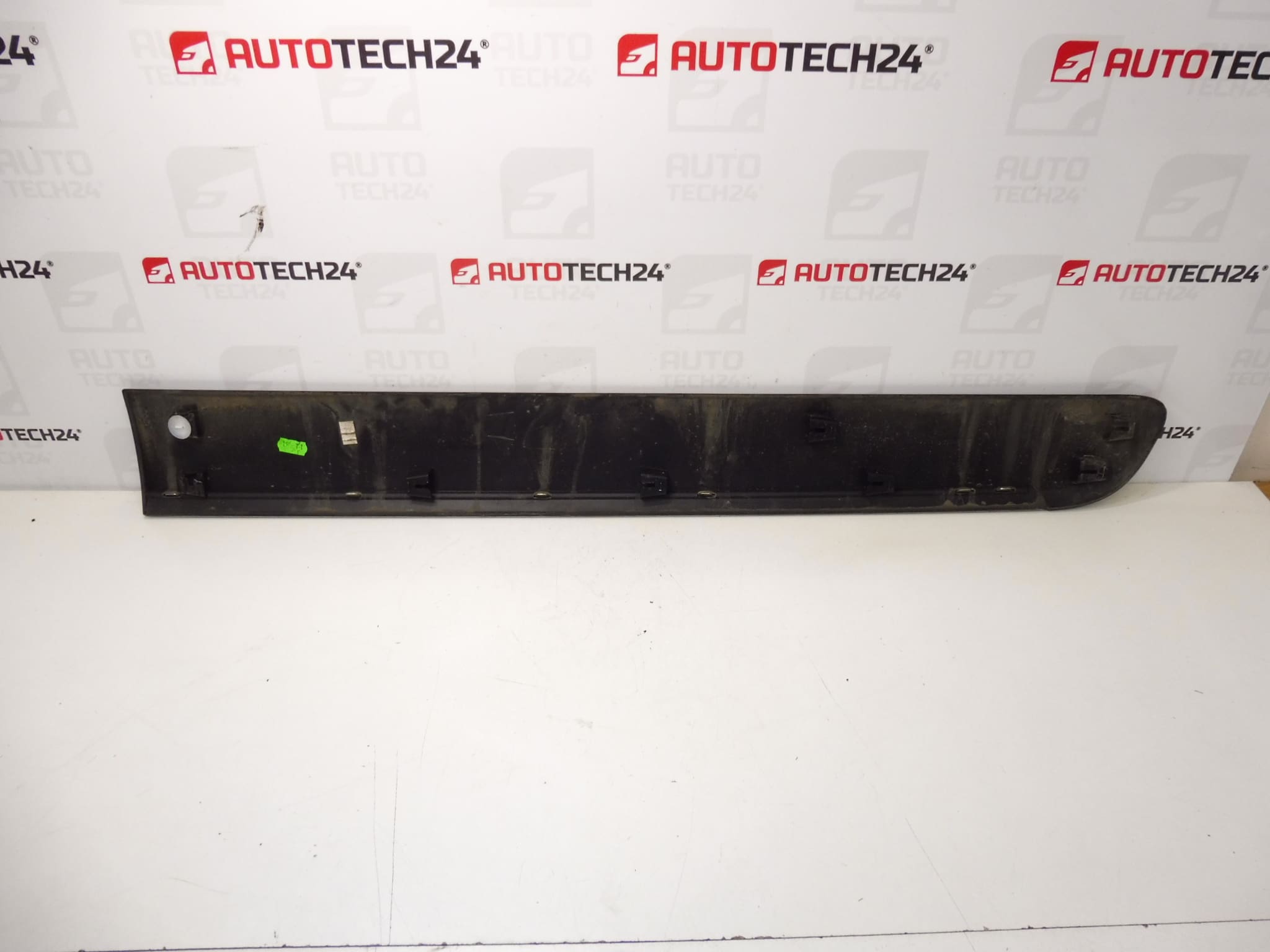 Citroën C3 Picasso jobb első ajtó díszléc 9686338177 8545HK - Image 2