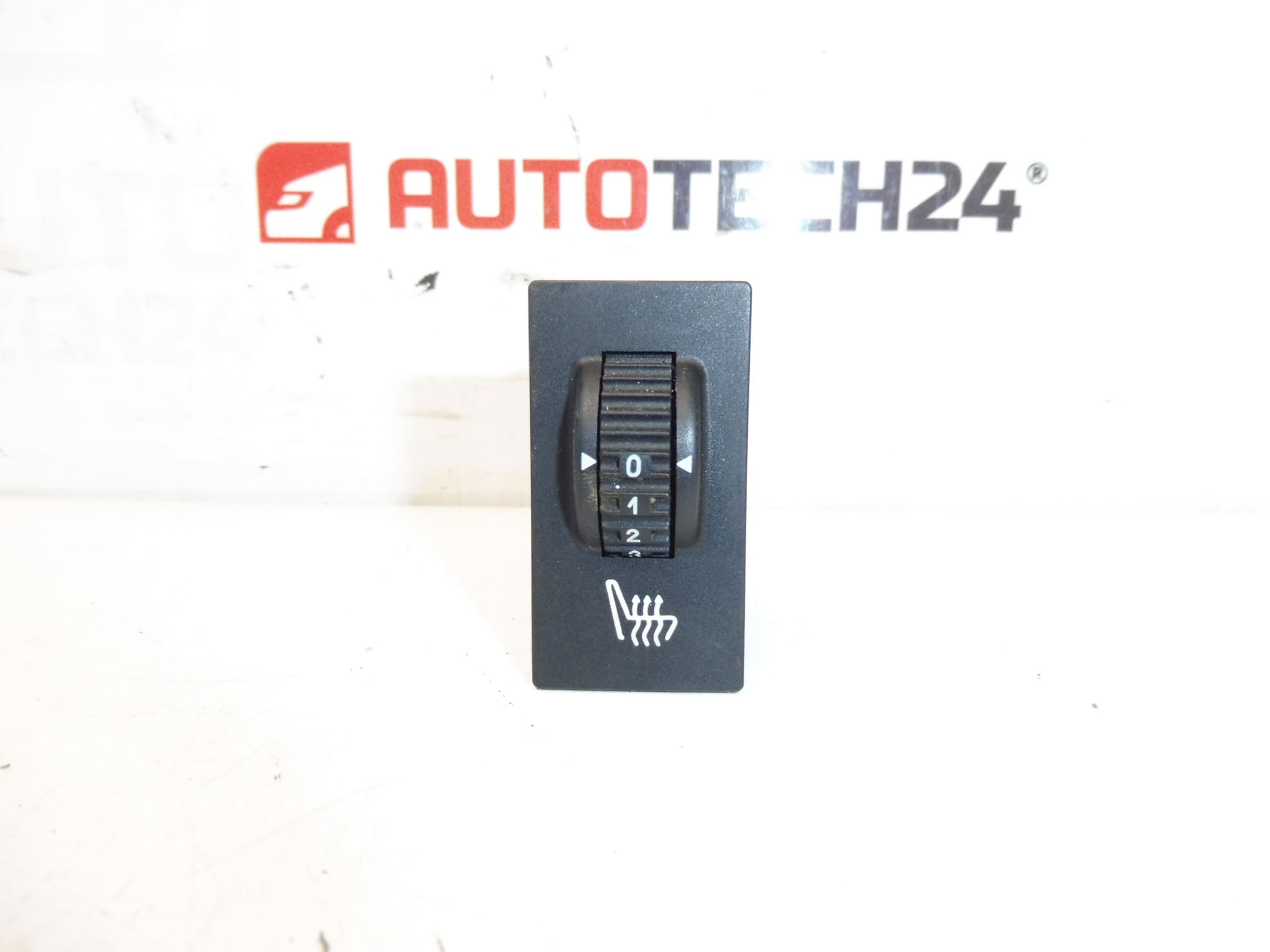 Citroën Peugeot 96637502XT 8906KQ ülésvezérlés