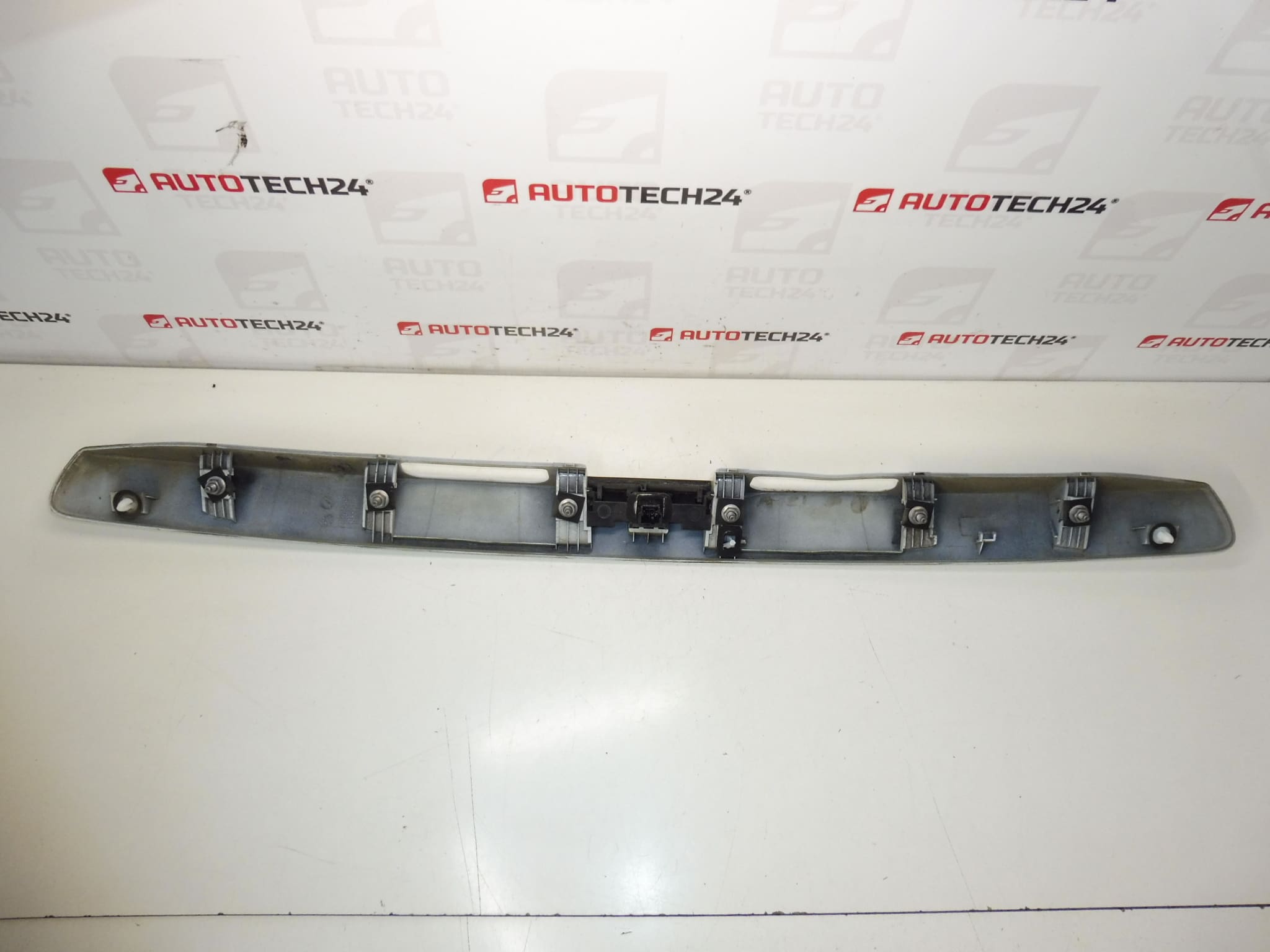 Peugeot 308 Kombi Kilincse EWPB 1608481780 - Image 2