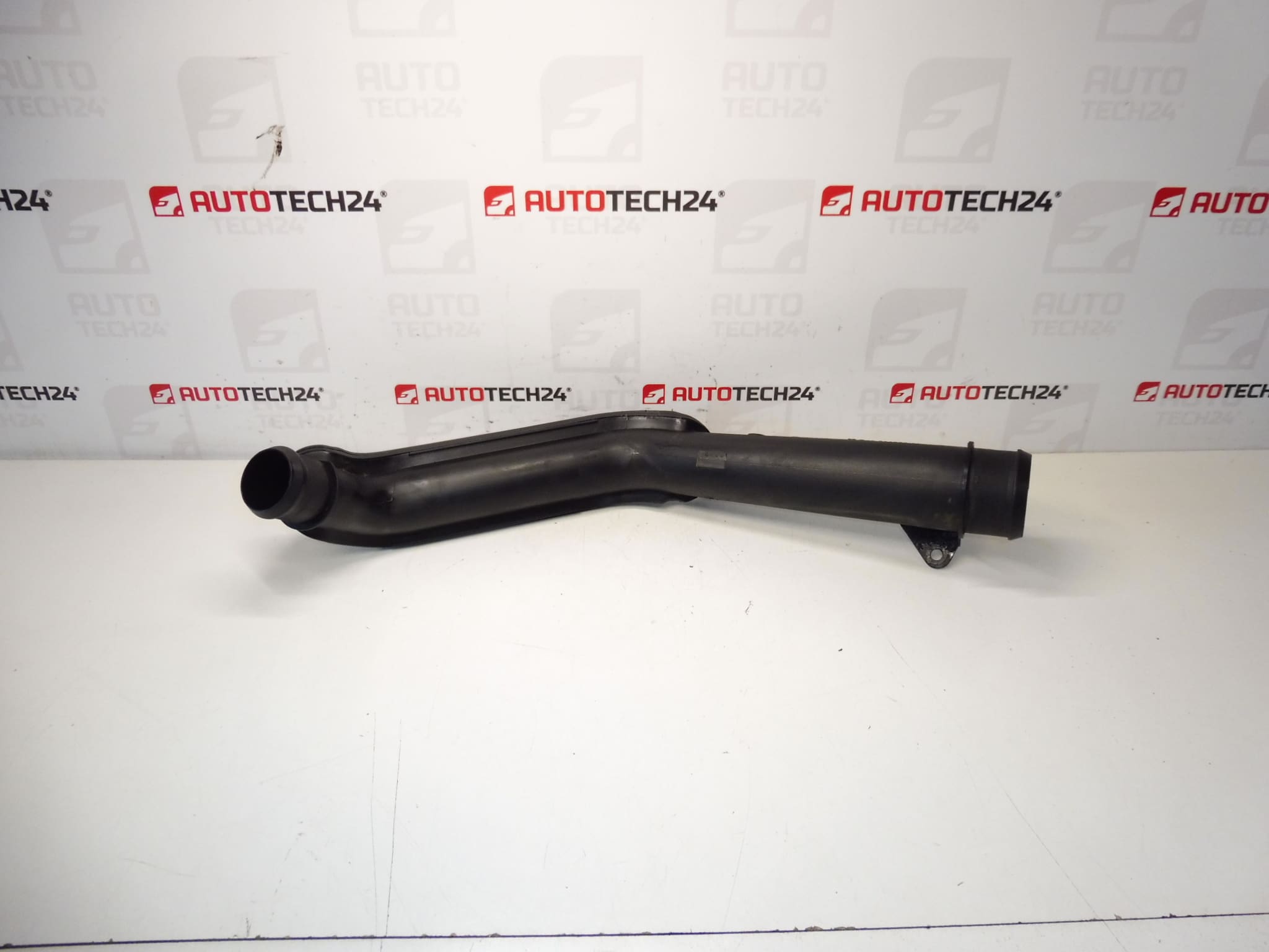 Turbócső Citroën Peugeot 2.0 2.2 HDI 1487755080 0382X6