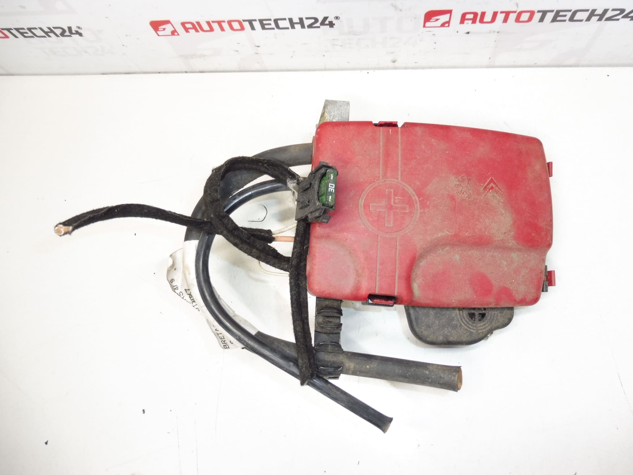 Citroën C5 X7 9665407780 6500FV biztosítékmodul - Image 2