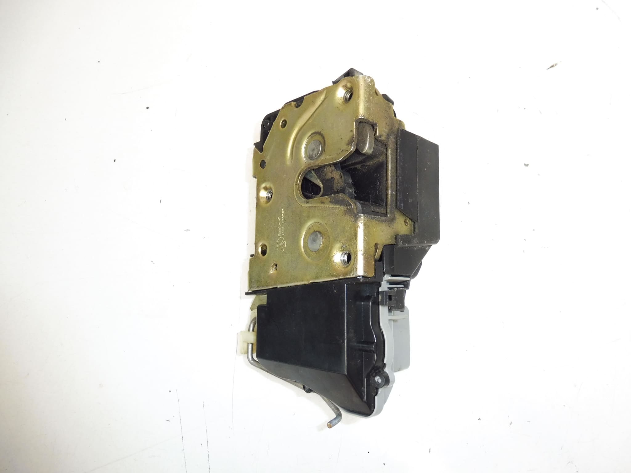 Peugeot 307 Jobb Első Utasoldali Ajtózár 9136L2 - Image 2