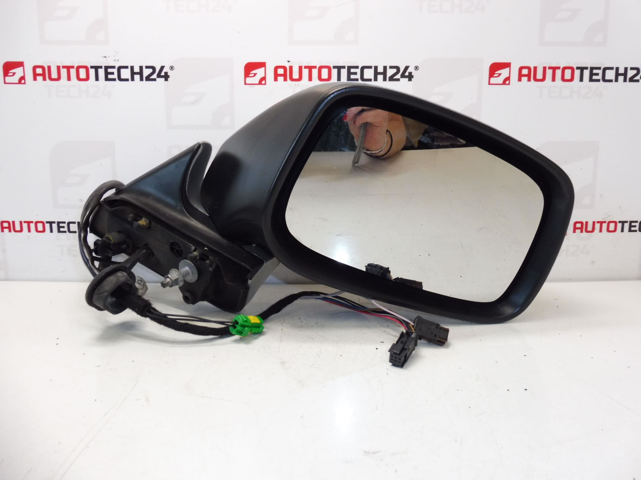 Jobb oldali, elektromosan állítható és behajtható visszapillantó tükör EZRC PSA Citroën Peugeot 14009349ZR 8153FV - Image 2