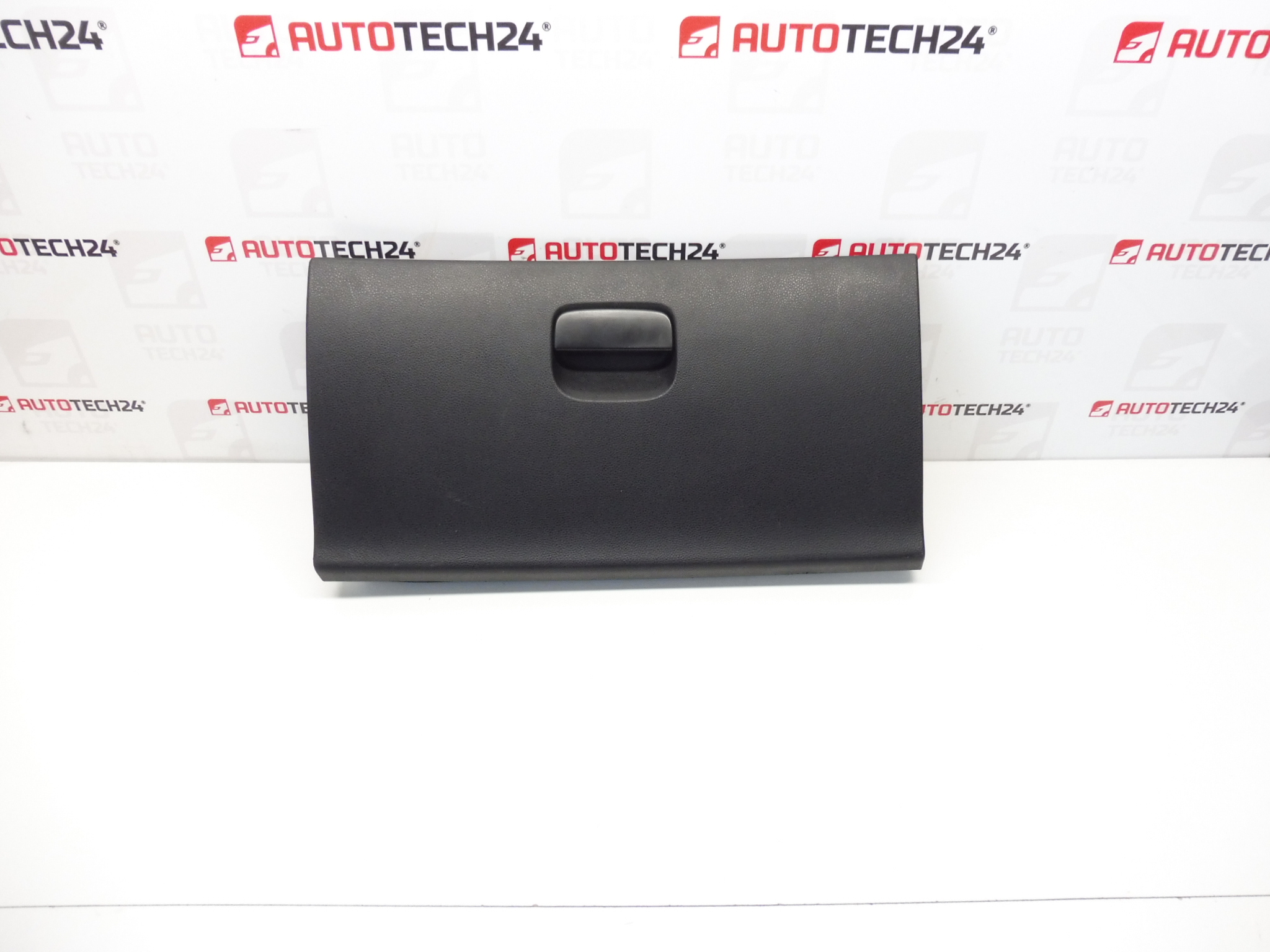 Peugeot 308 8226LE tároló oldalburkolat