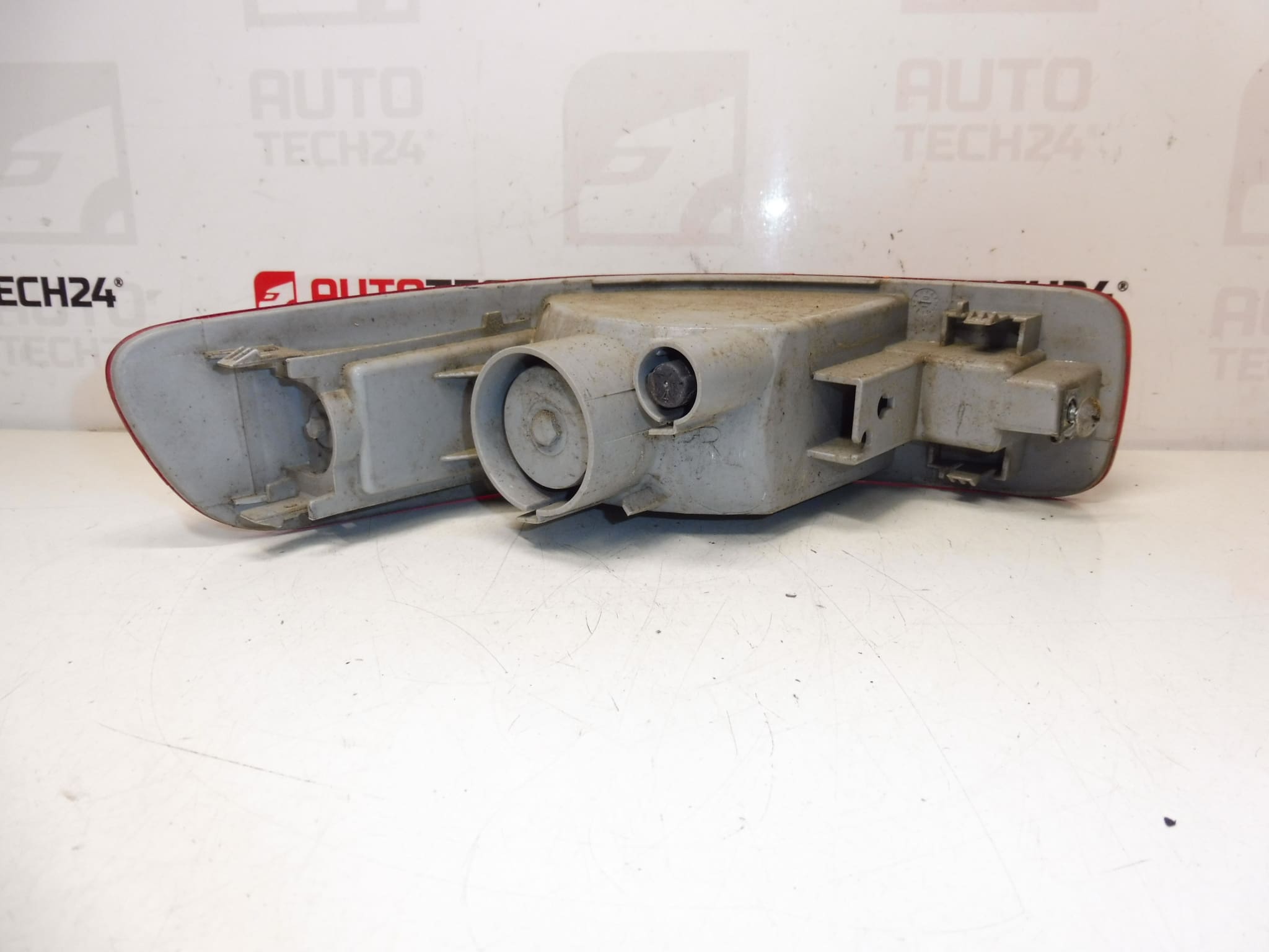 Jobb hátsó lökhárító-reflektor Citroën C-Crosser 6340F7 - Image 2