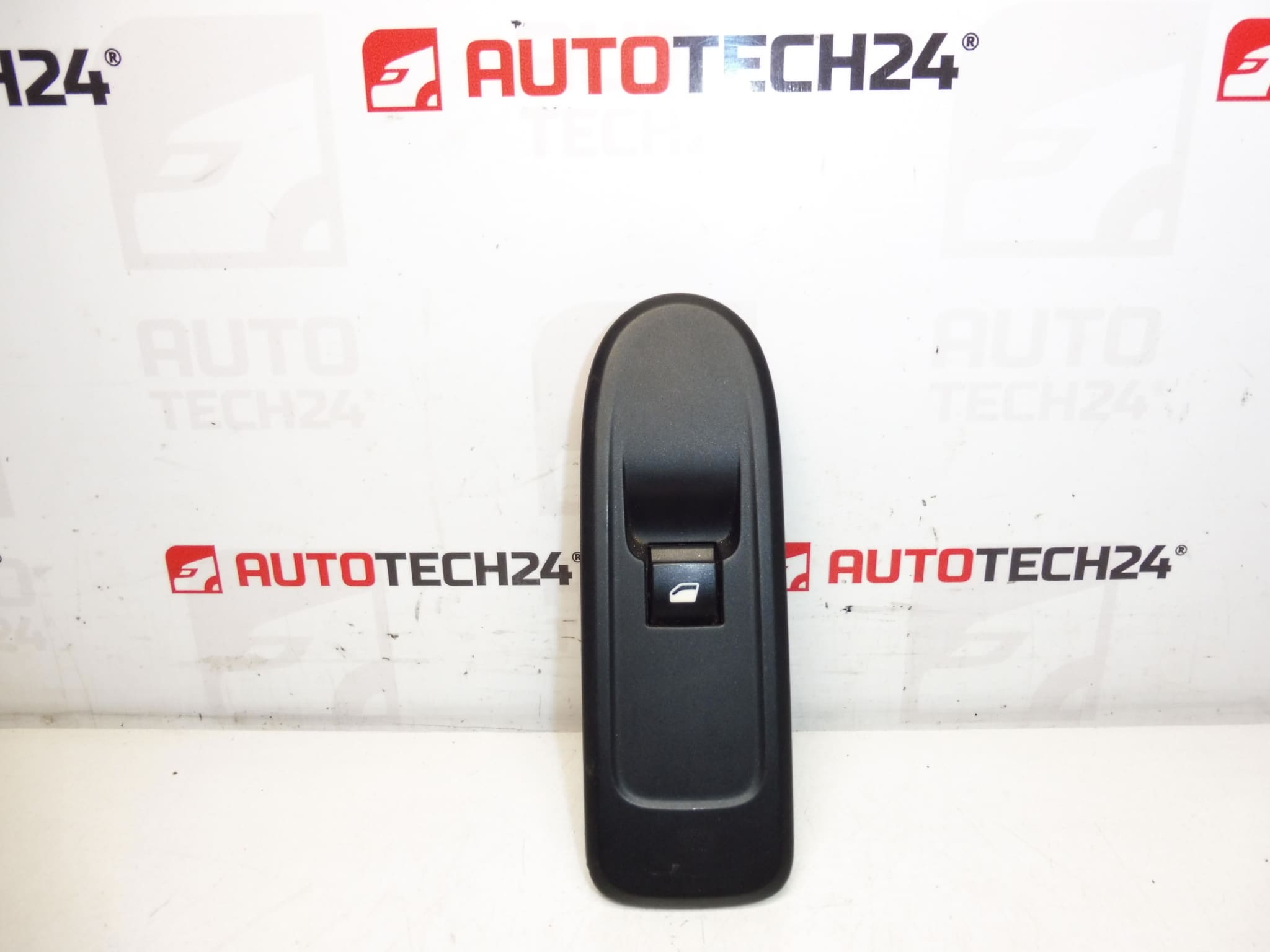 Vezető Citroën C3 II 96657927xt 6490CH