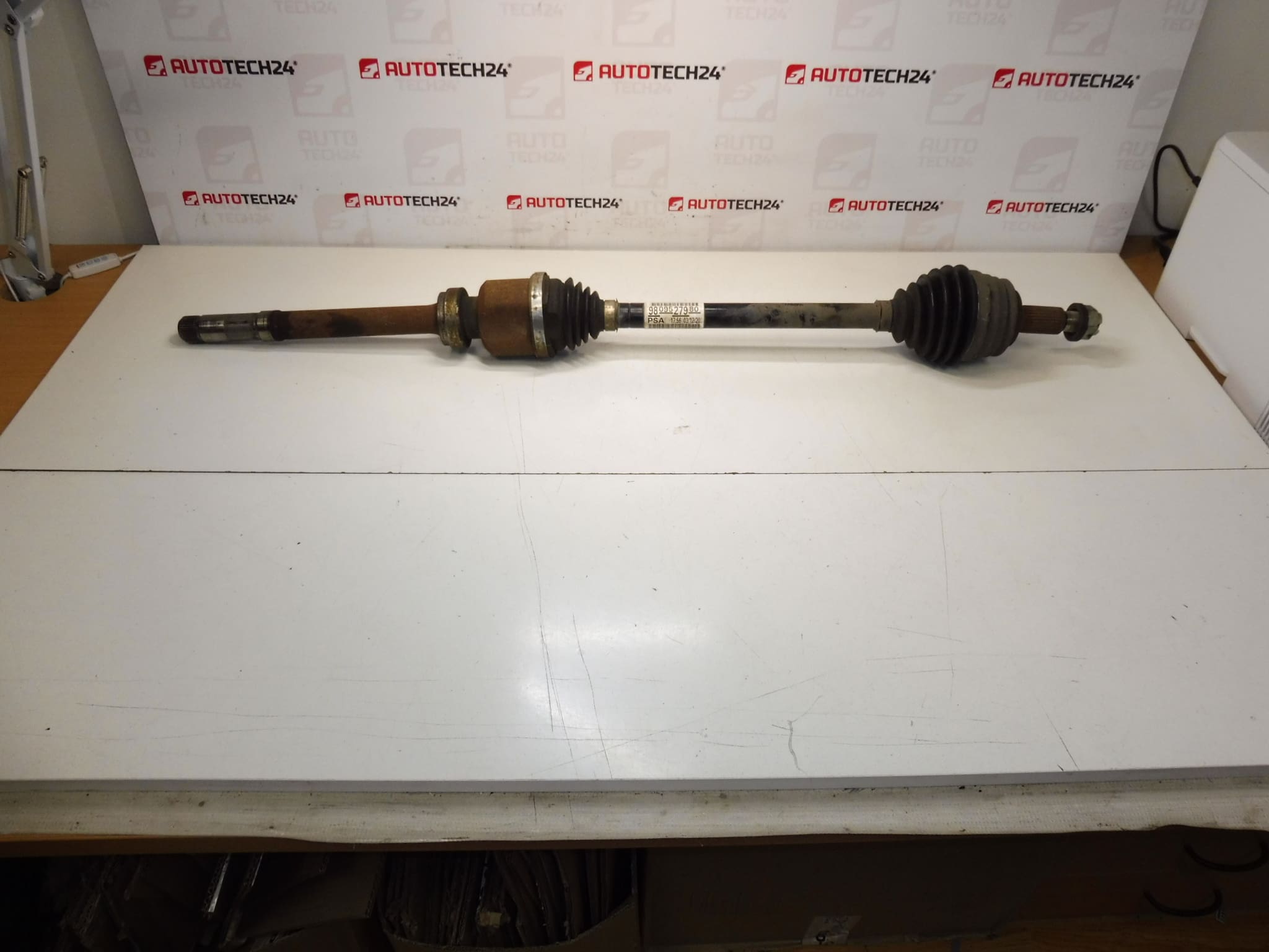 Jobb féltengely Citroën Peugeot 9809527980 9815636080 1667425780