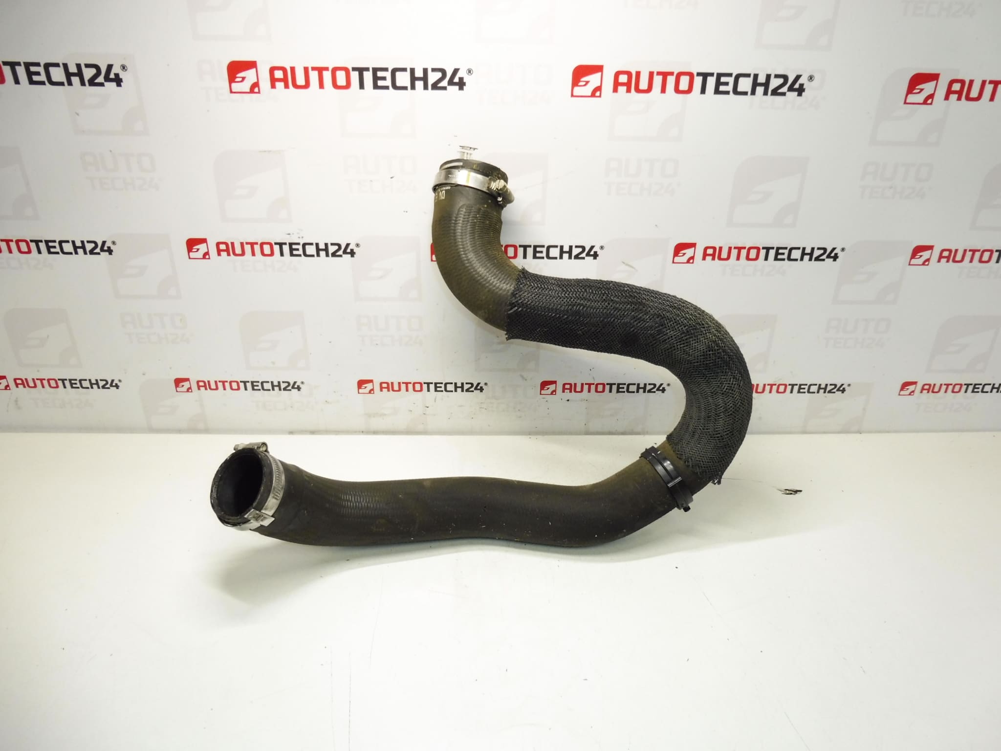 Légcsatlakozás 1.5 HDI Citroën Peugeot 9820100780