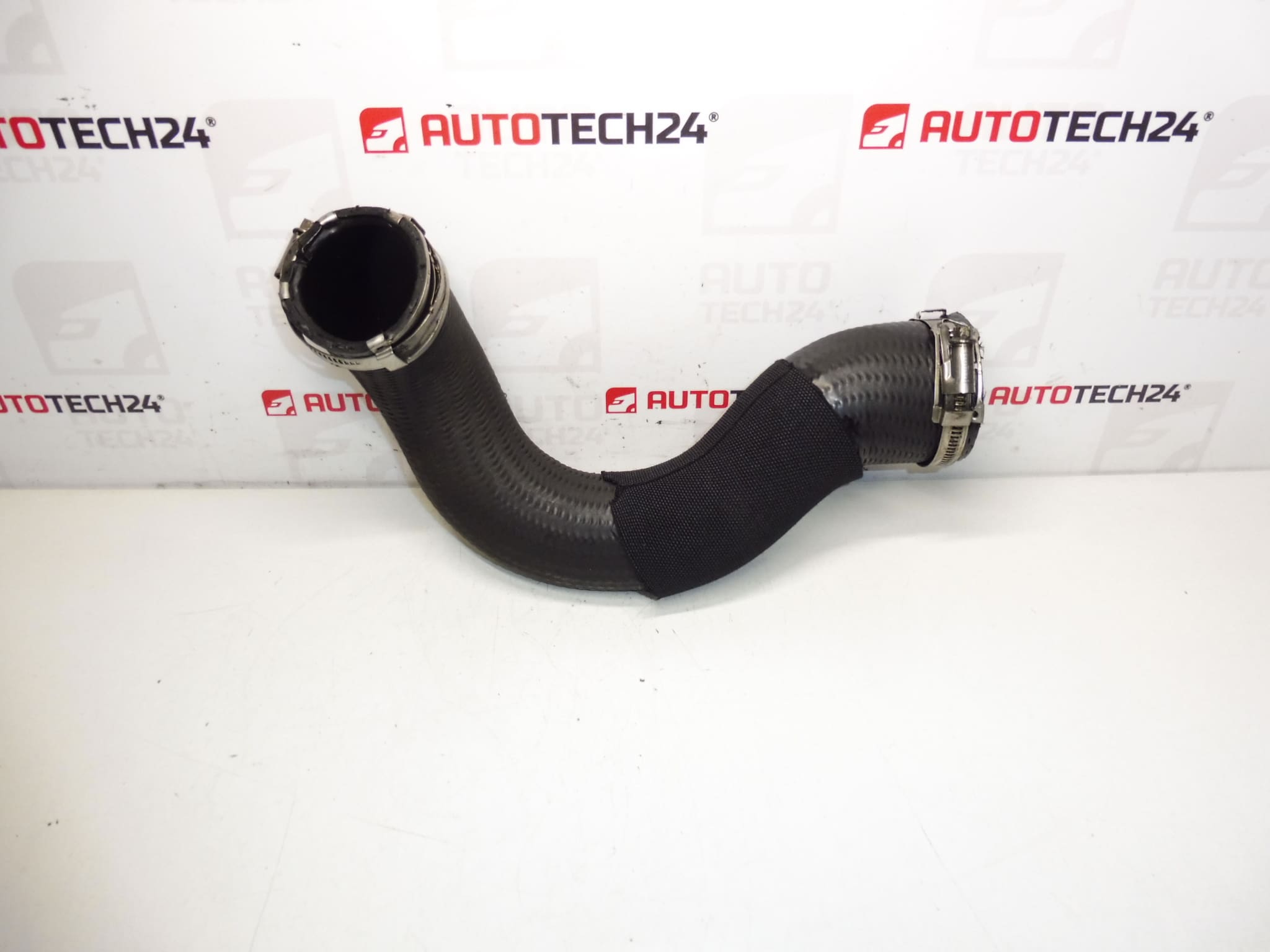 Levegőcsatlakozás Citroën Peugeot 2.0 HDI 0382NF