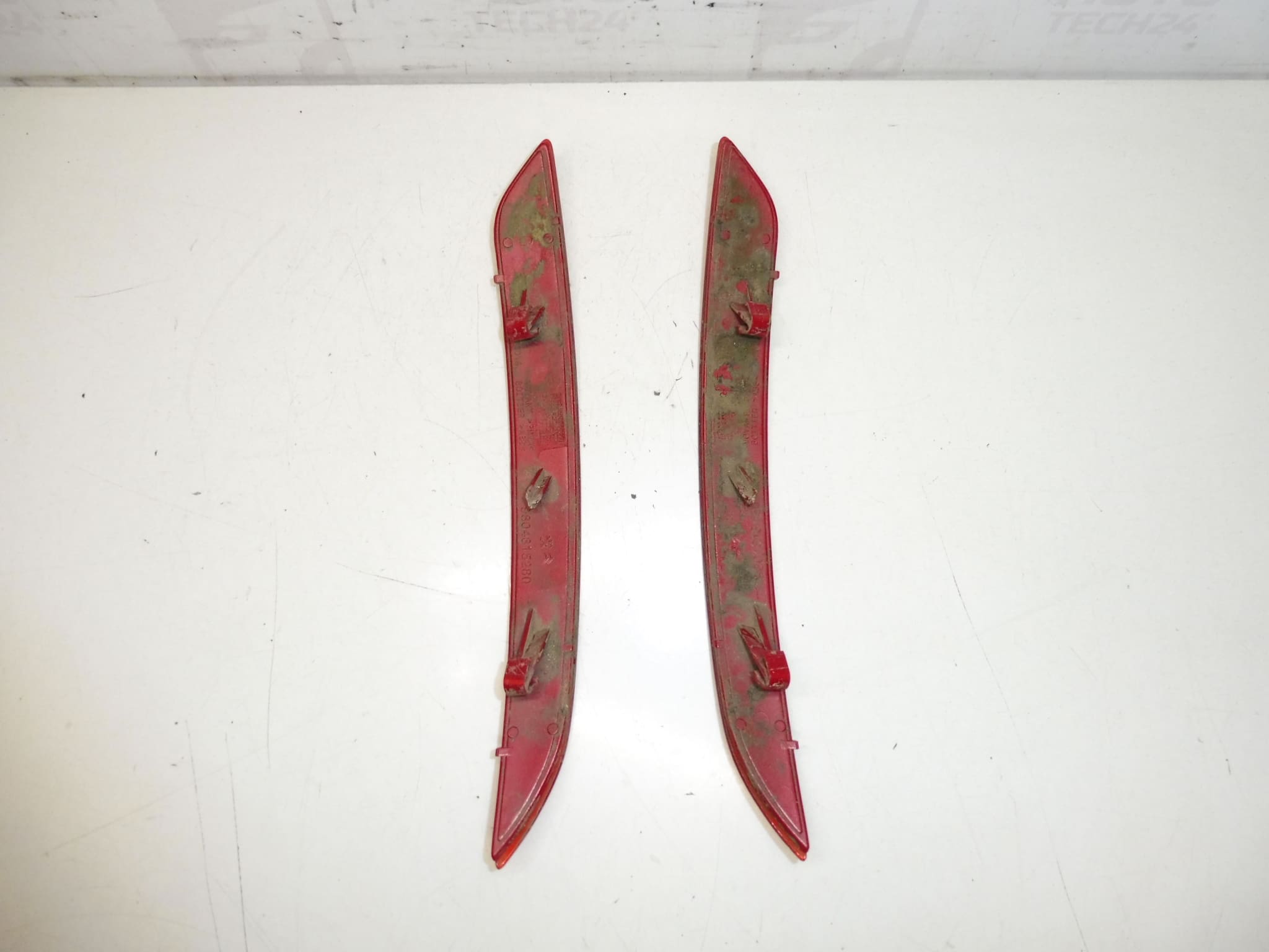 Lökhárító reflektor készlet Peugeot 308 T9 Combi 9804313480 9804315280 - Image 2