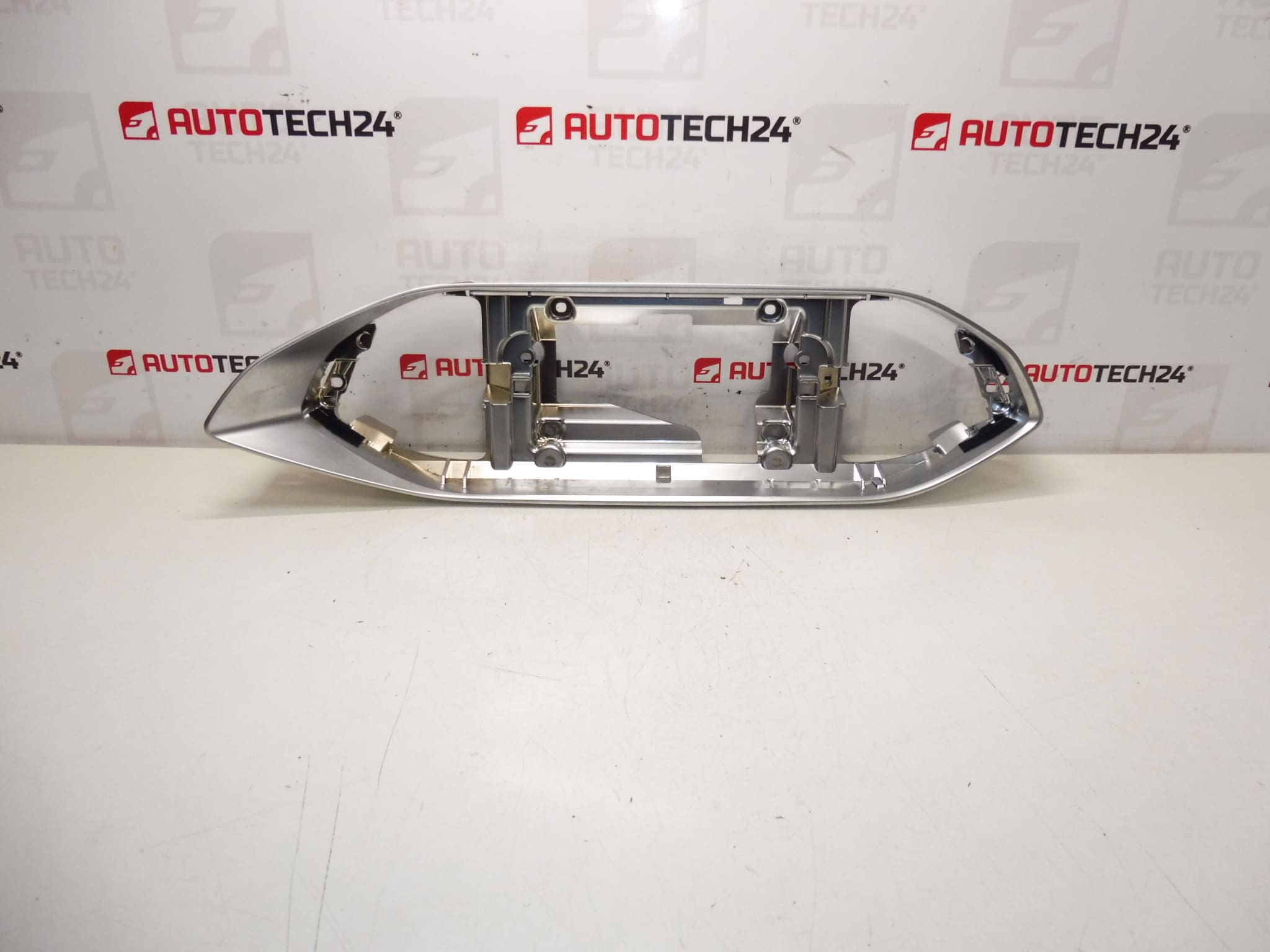 Peugeot 308 T9 műszerfal 98075499VV