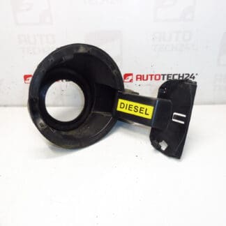 Üzemanyagtartály töltőnyílás Peugeot 3008 9682803280 1517E2