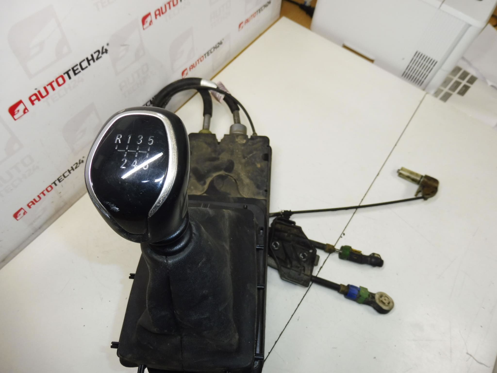 Váltókar kábelekkel Peugeot 308 T9 9825223280 YQ001073YX - Image 2