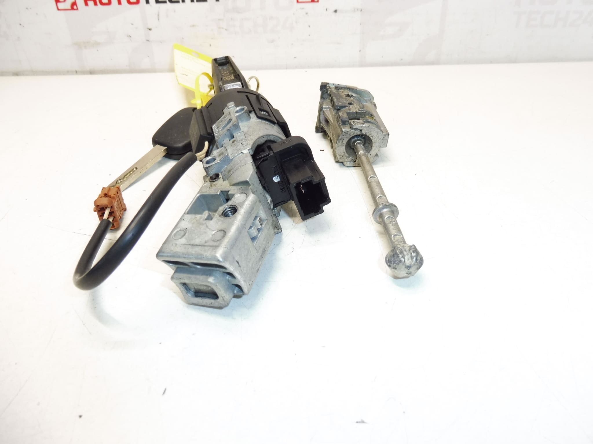 Zárkészlet plusz 2x kulcs Citroen C-Elysée 9678792780 - Image 2