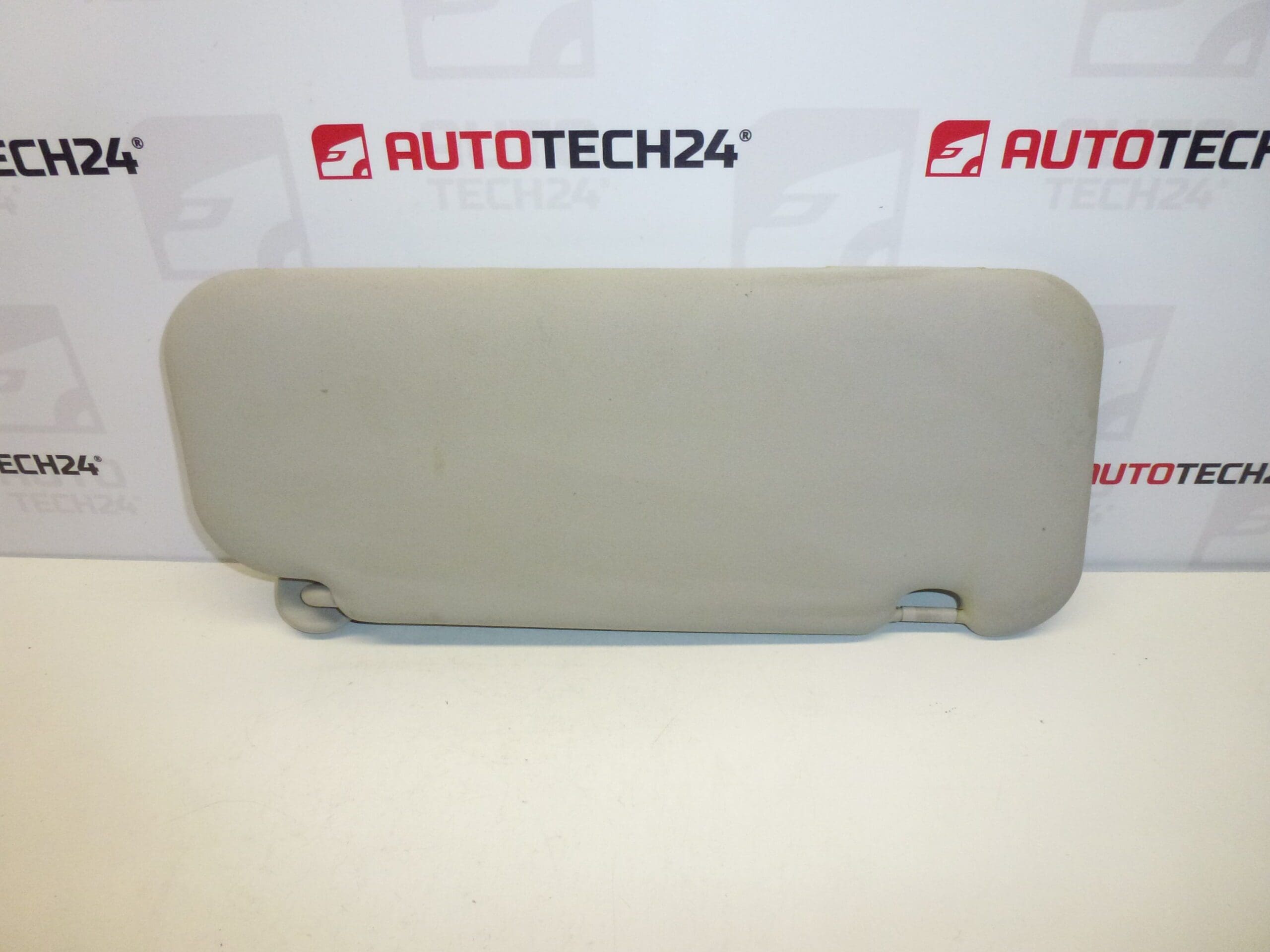 Napellenző Citroën Peugeot 16064158BJ vezető