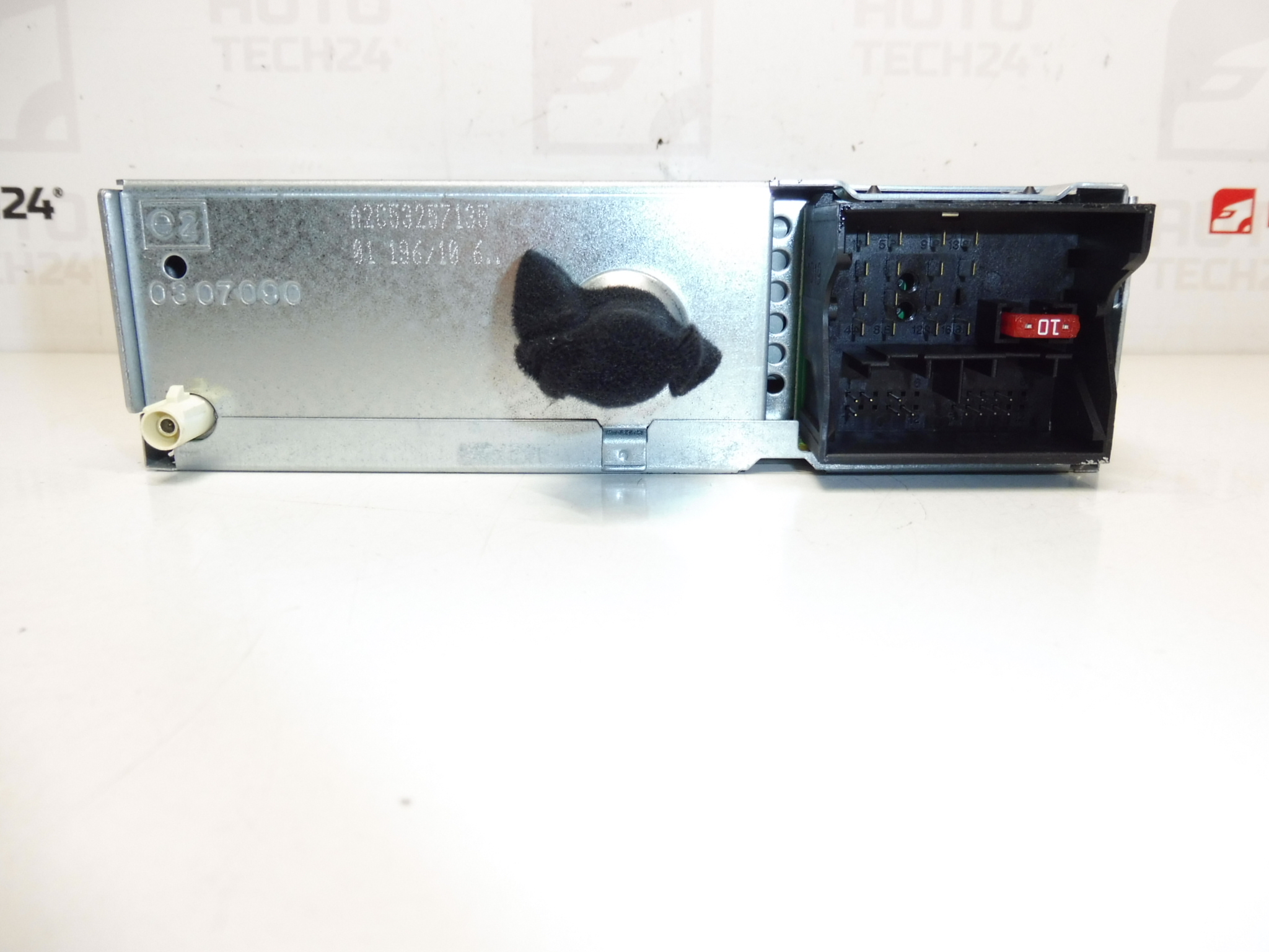 CD autórádió Continental RD4N1M-03 Citroën Peugeot 96662669XT