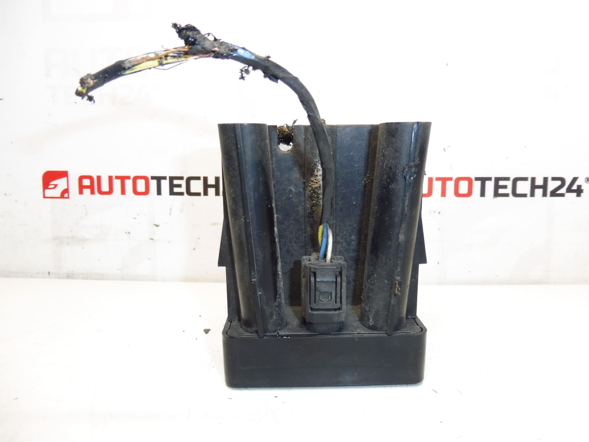 AFIL szenzor 4 Citroën Peugeot 9659847480 6590W1 - Image 2