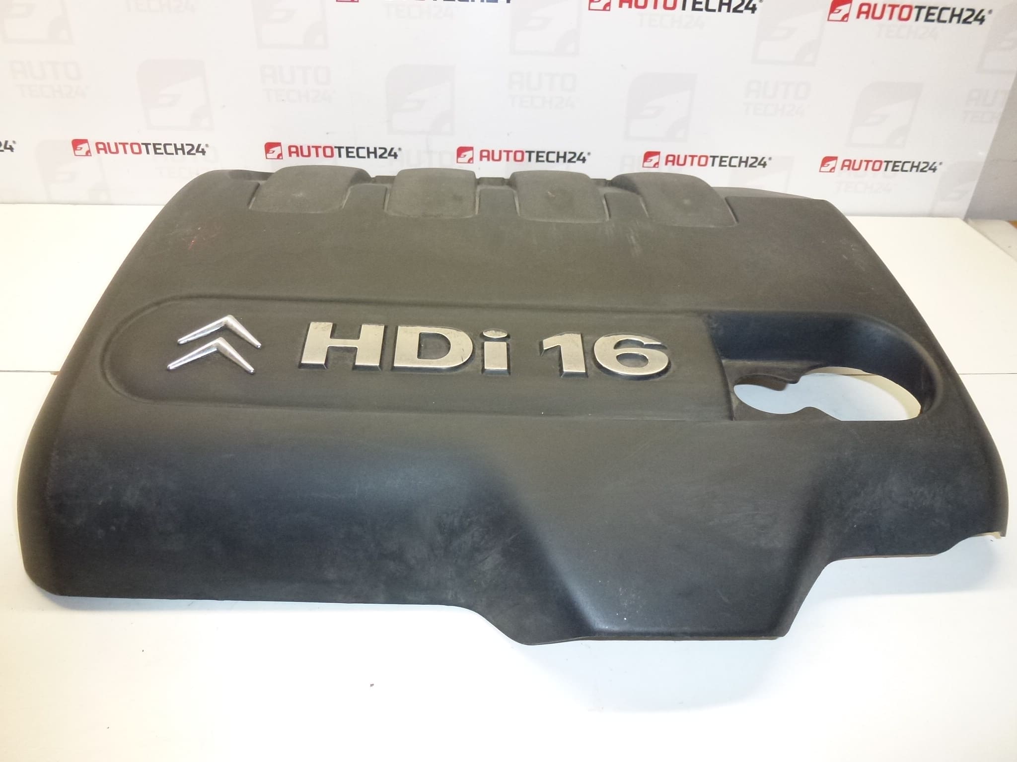 Motorburkolat 2.0 HDI RHR Citroën 9657955780 013770 - Image 2