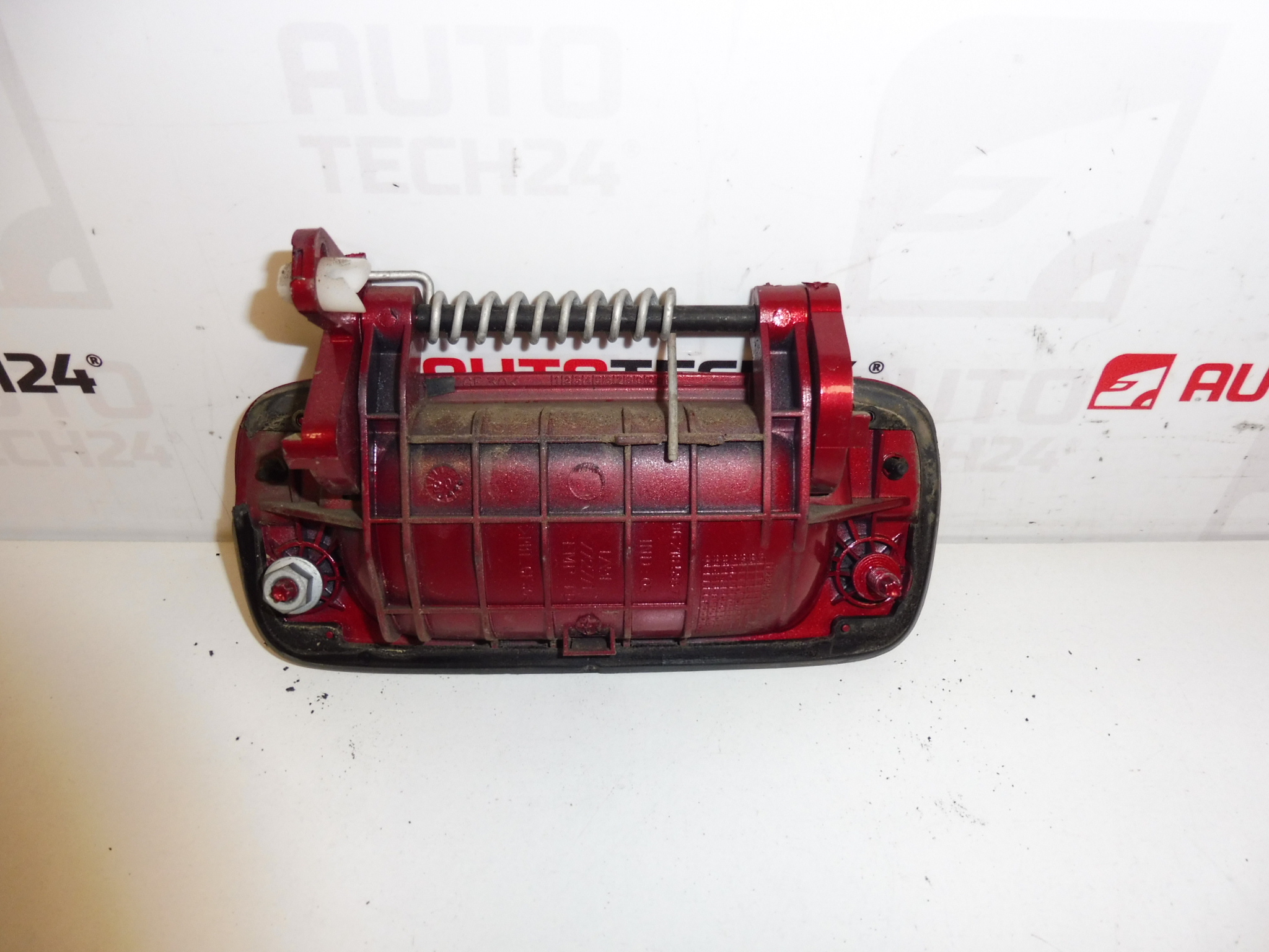 Jobb hátsó ajtókilincs Peugeot EKQD 9101H5 9621859377