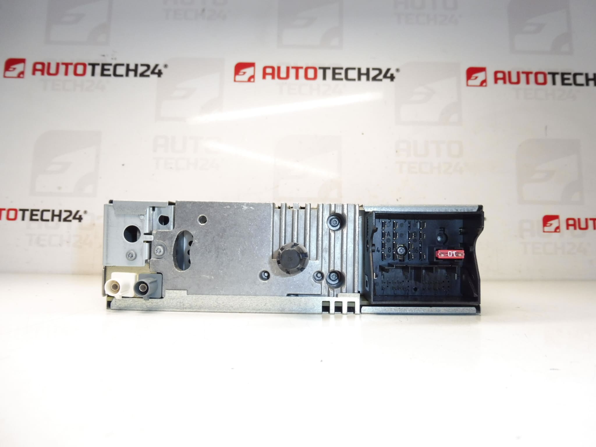 Autórádió Blaupunkt RD4 T5 N2 Citroën Peugeot 9660646577 6564QT - Image 2