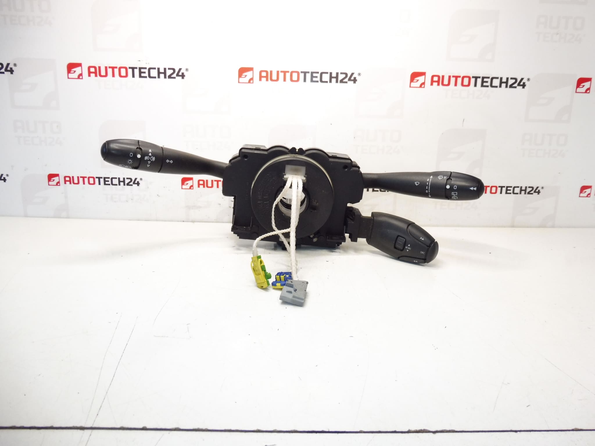 Citroën Peugeot 96542558XT 6242F9 karok