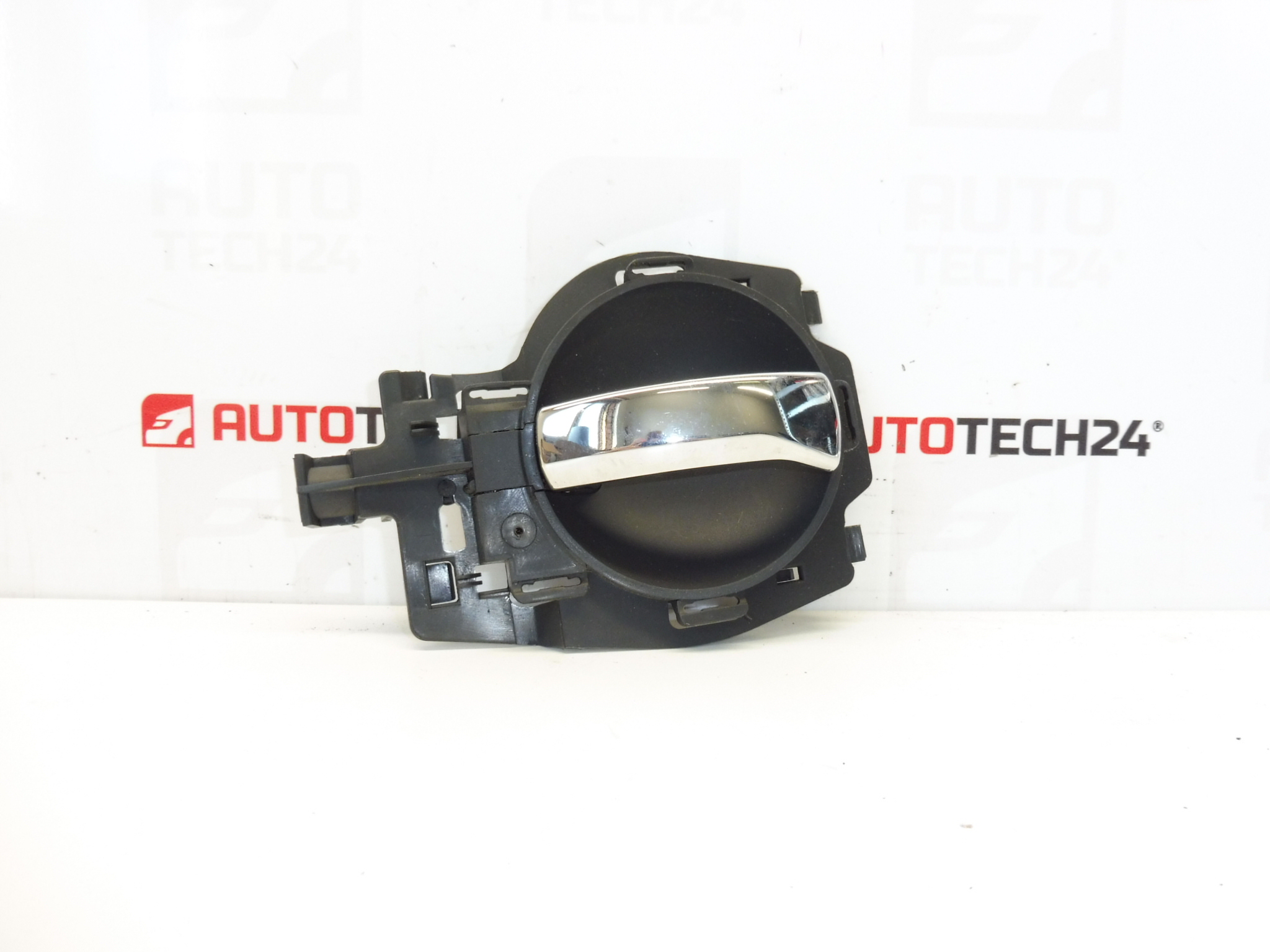 Jobb oldali ajtókilincs Citroën C2 C3 9680637377 9144A7