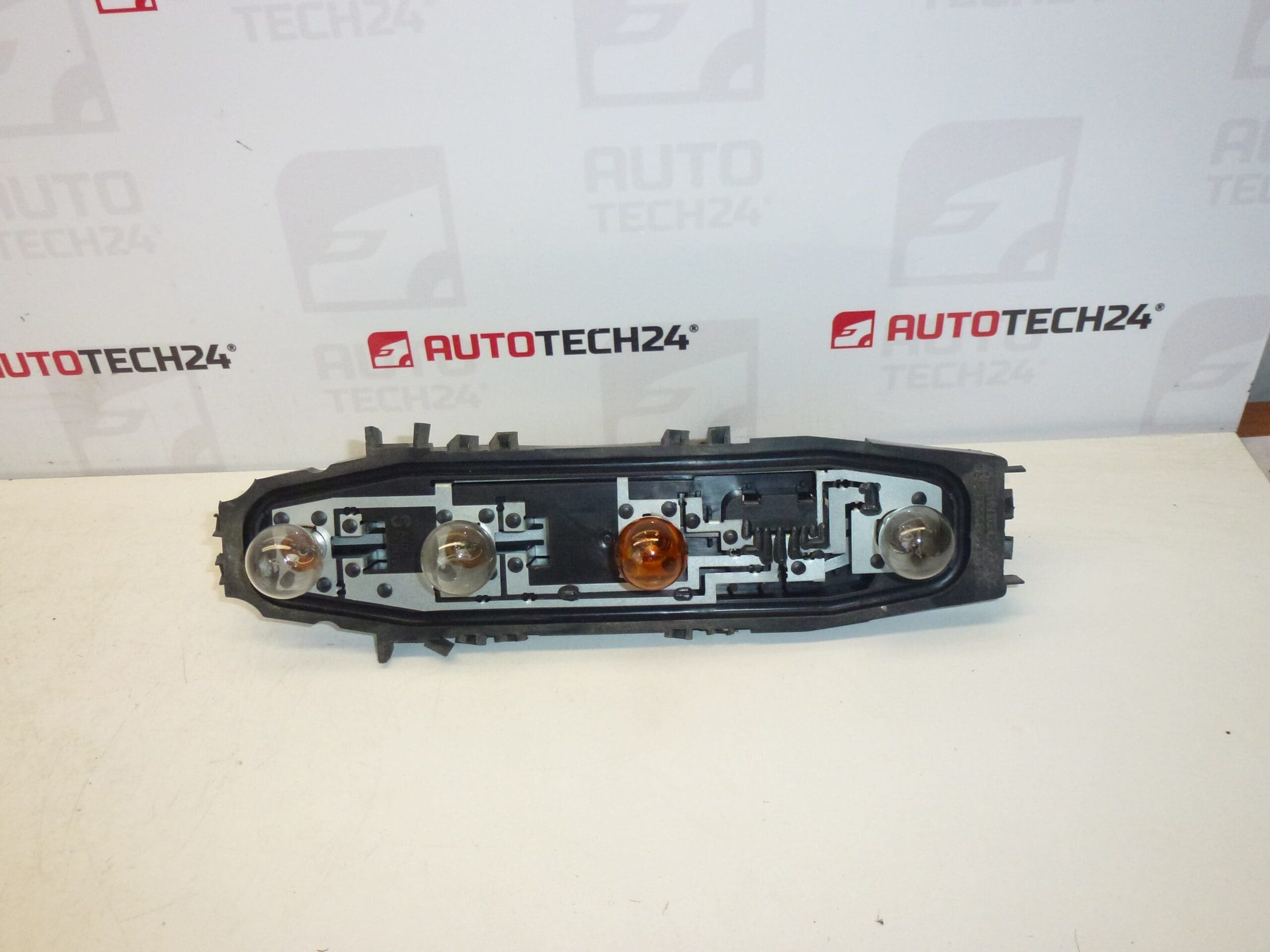 Hátsó lámpa talp, vezetékek, Citroën C3 6350Q3 6351Q3 6350X5 6351X5
