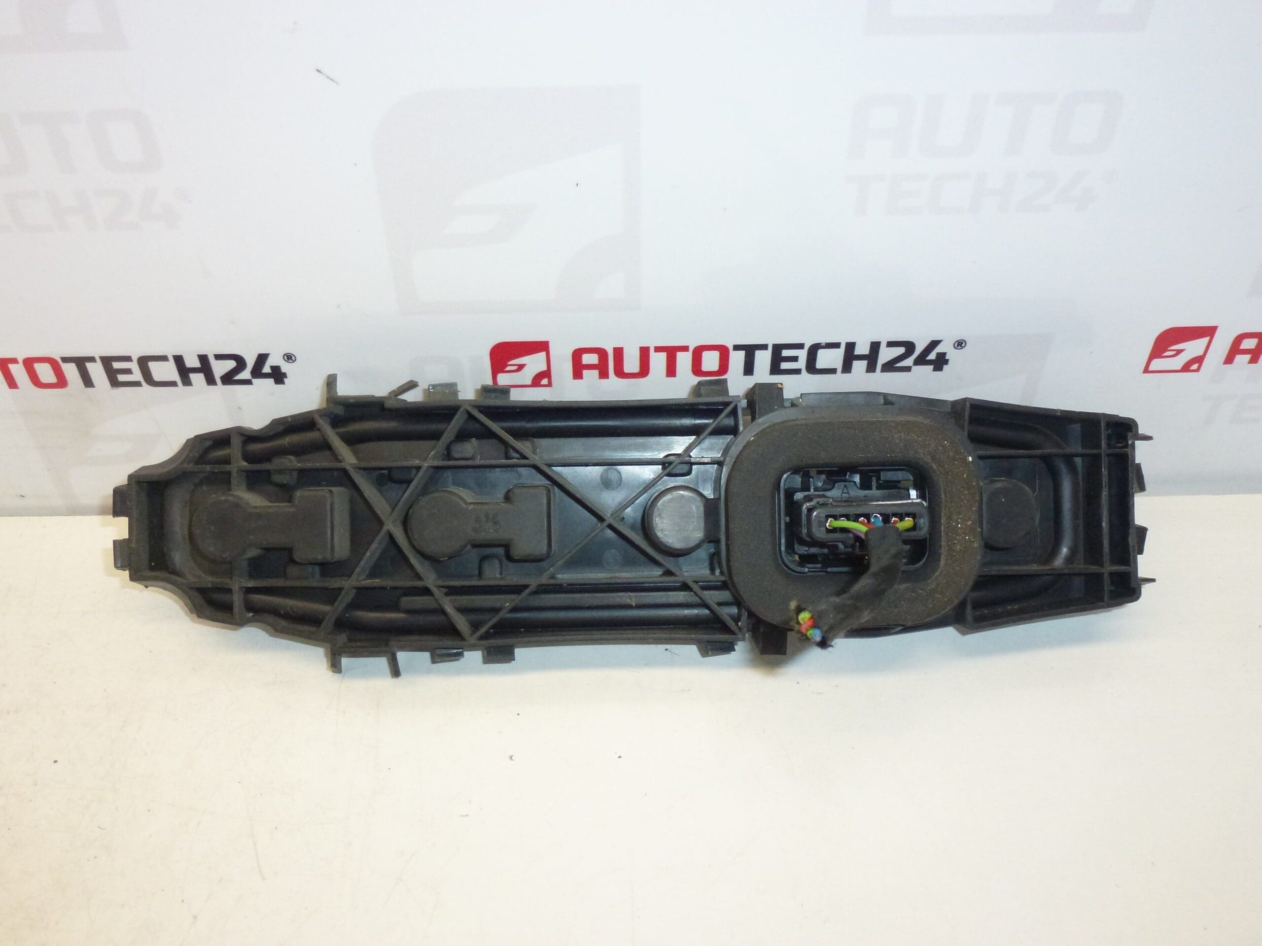 Hátsó lámpa talp, vezetékek, Citroën C3 6350Q3 6351Q3 6350X5 6351X5
