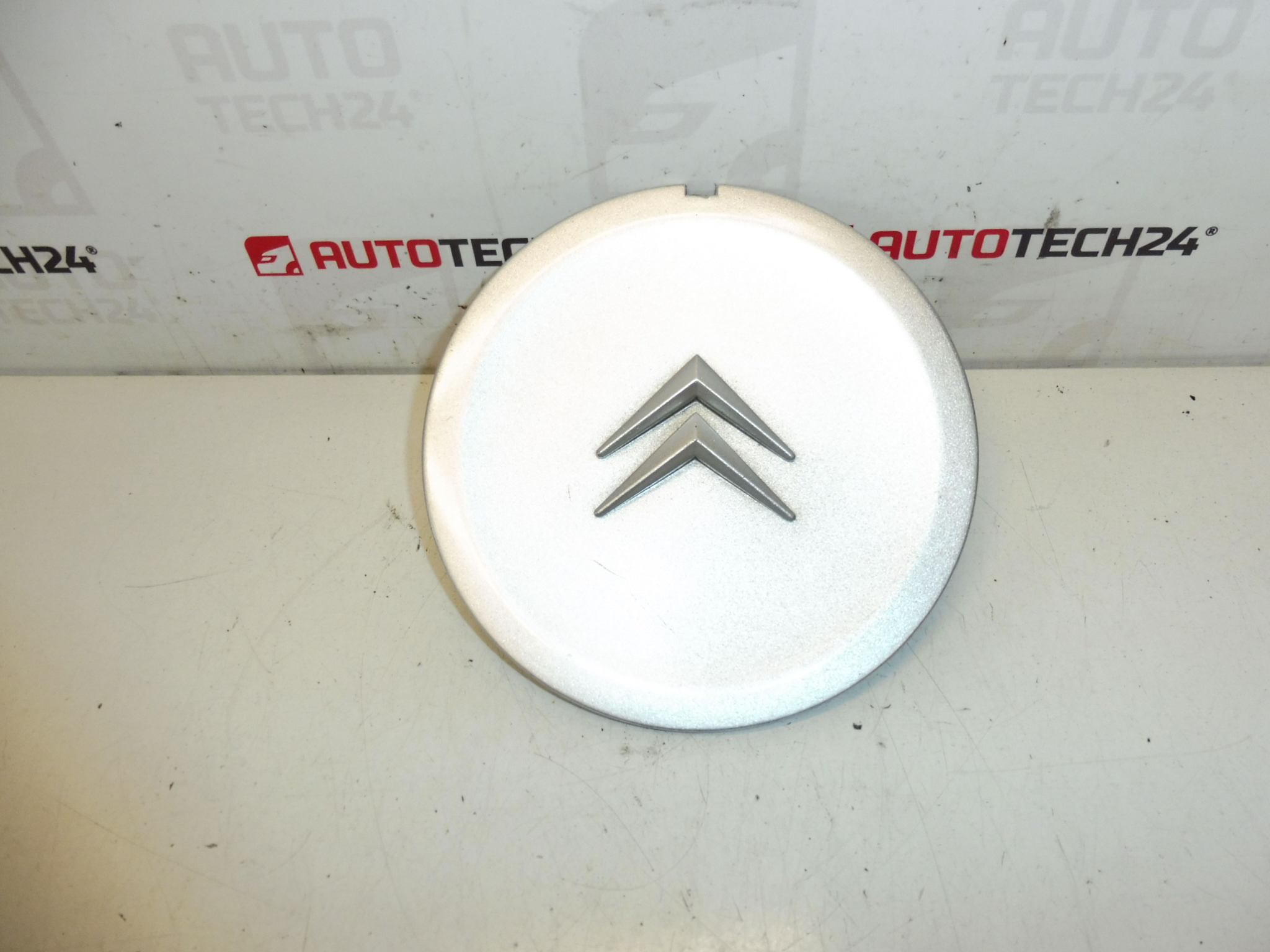 16 colos MONZA középfedél Citroën C5 9638064980 542104