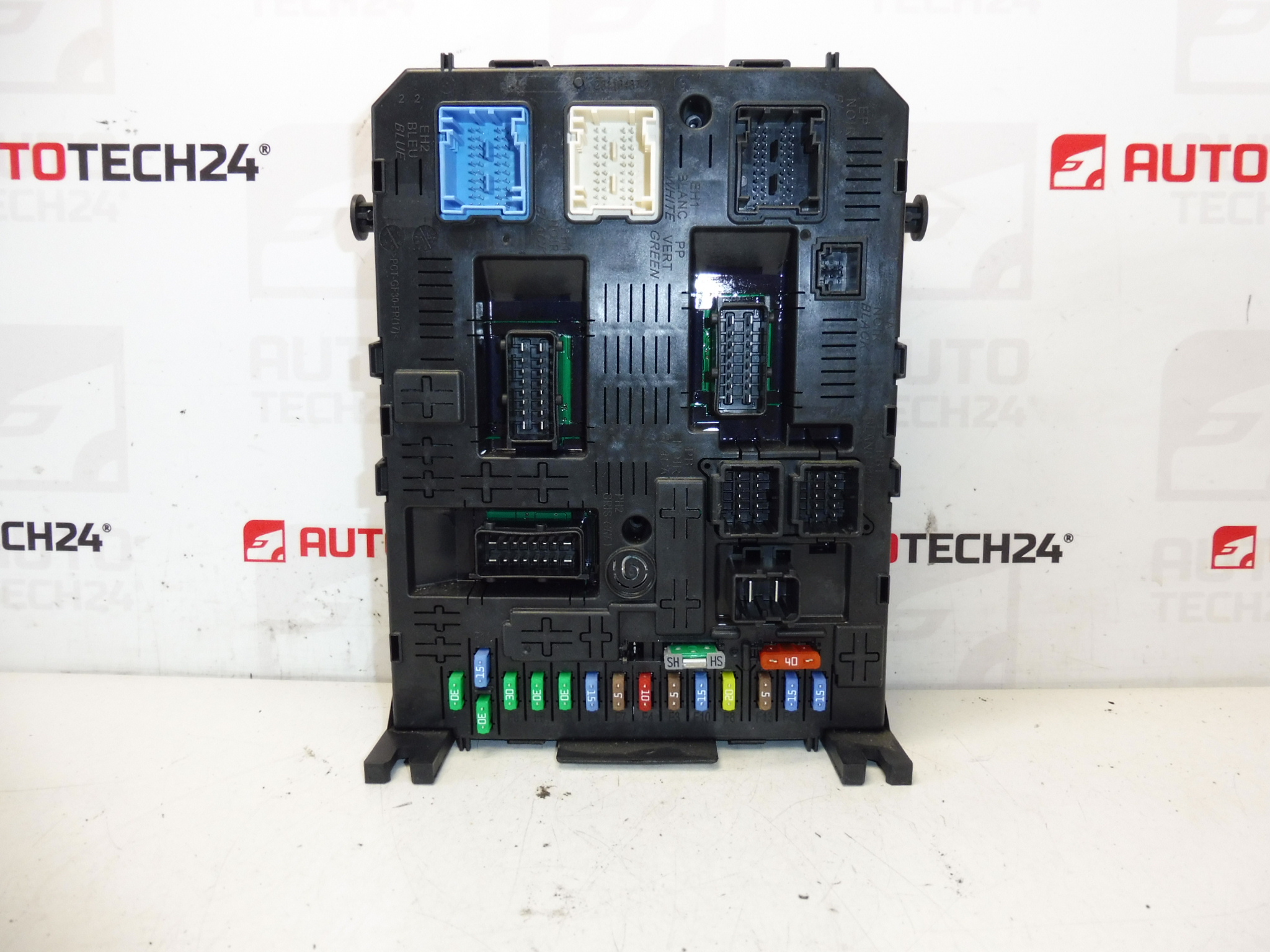 Intelligens BSI vezérlőegység BSI04EV K04-00 Citroën Peugeot 9678477180 1613316380 1663366080