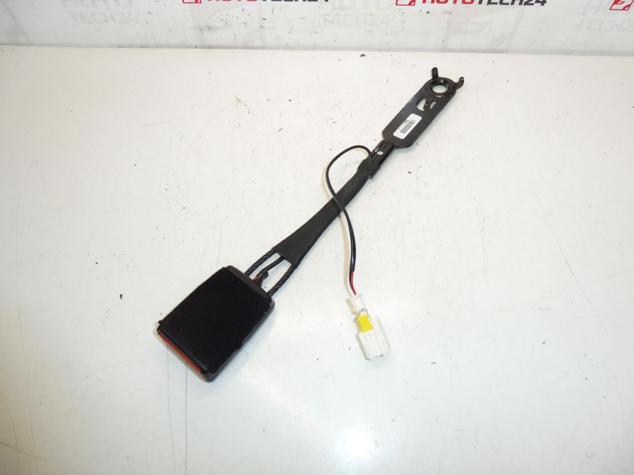 Övzár tartó Peugeot 3008 5008 8976Q8