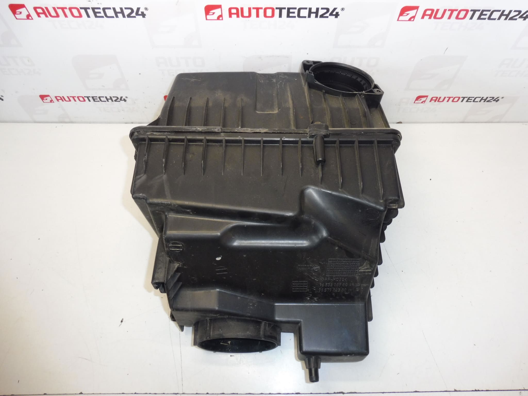 Szűrődoboz Citroën Peugeot 2.0 HDI 9653388980 1420Q2 - Image 2