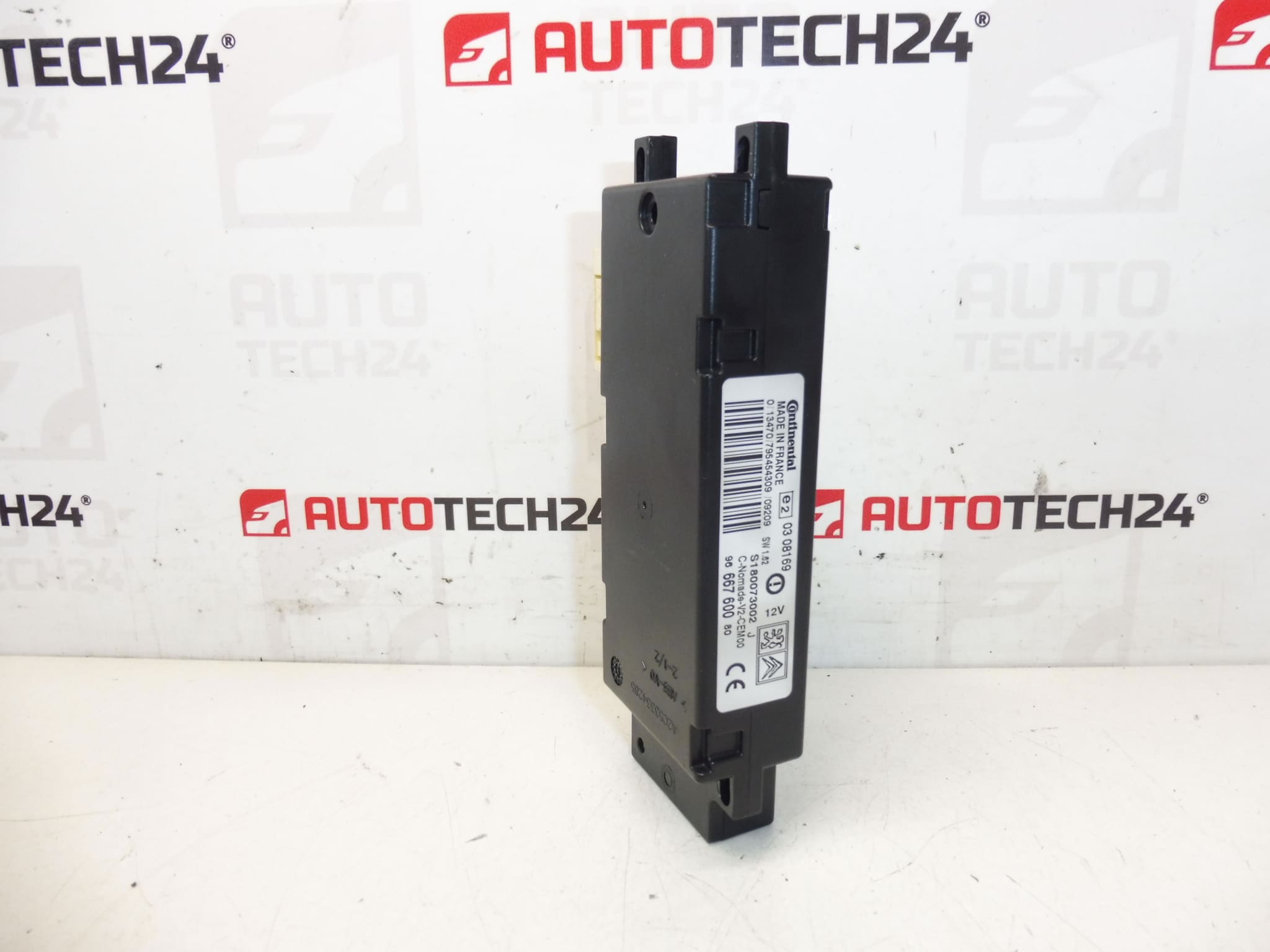 Bluetooth modul Citroën Peugeot 9666760080 S180073002 J