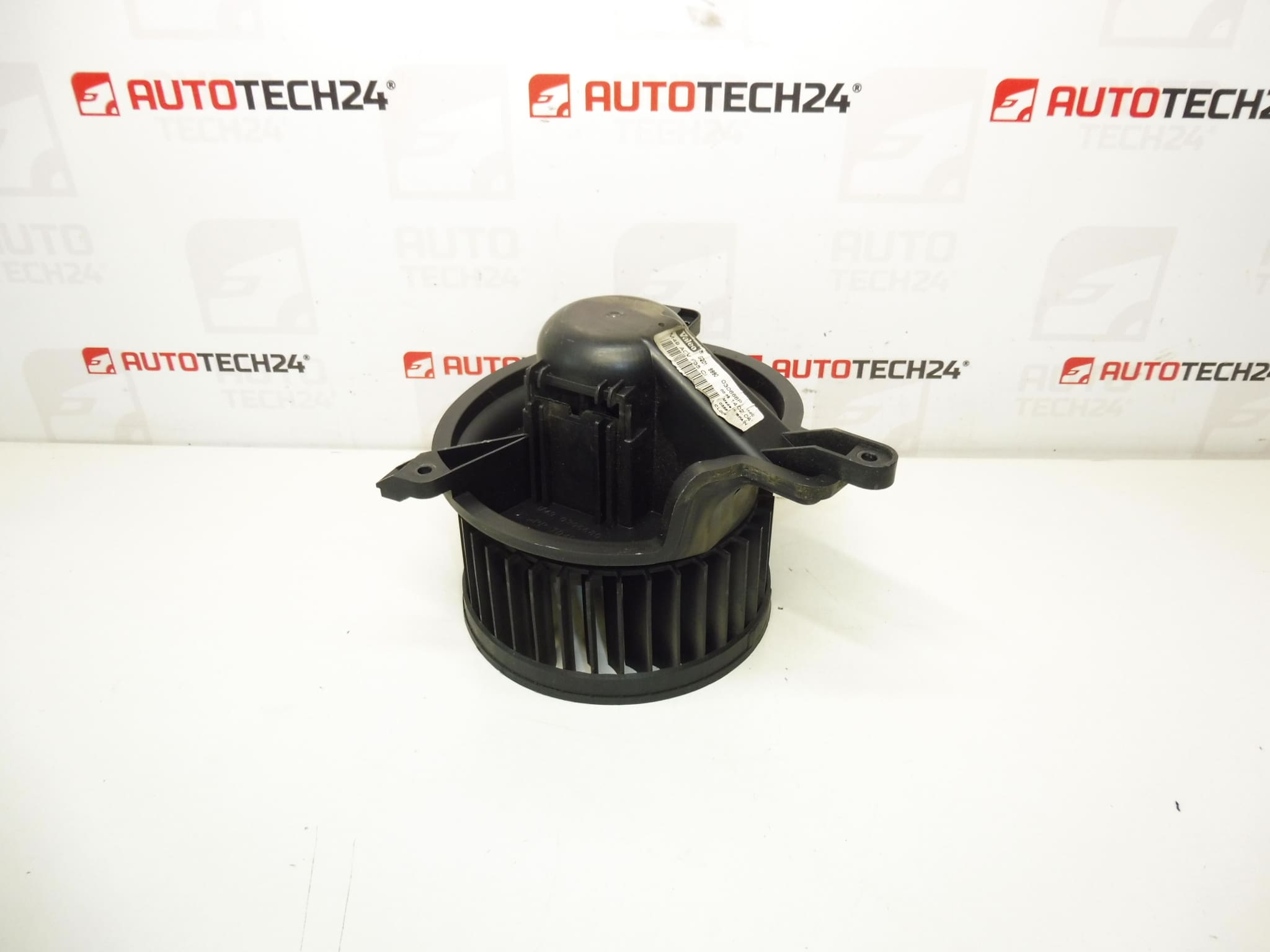 Fűtésventilátor Citroën Peugeot 030666P 6441R4