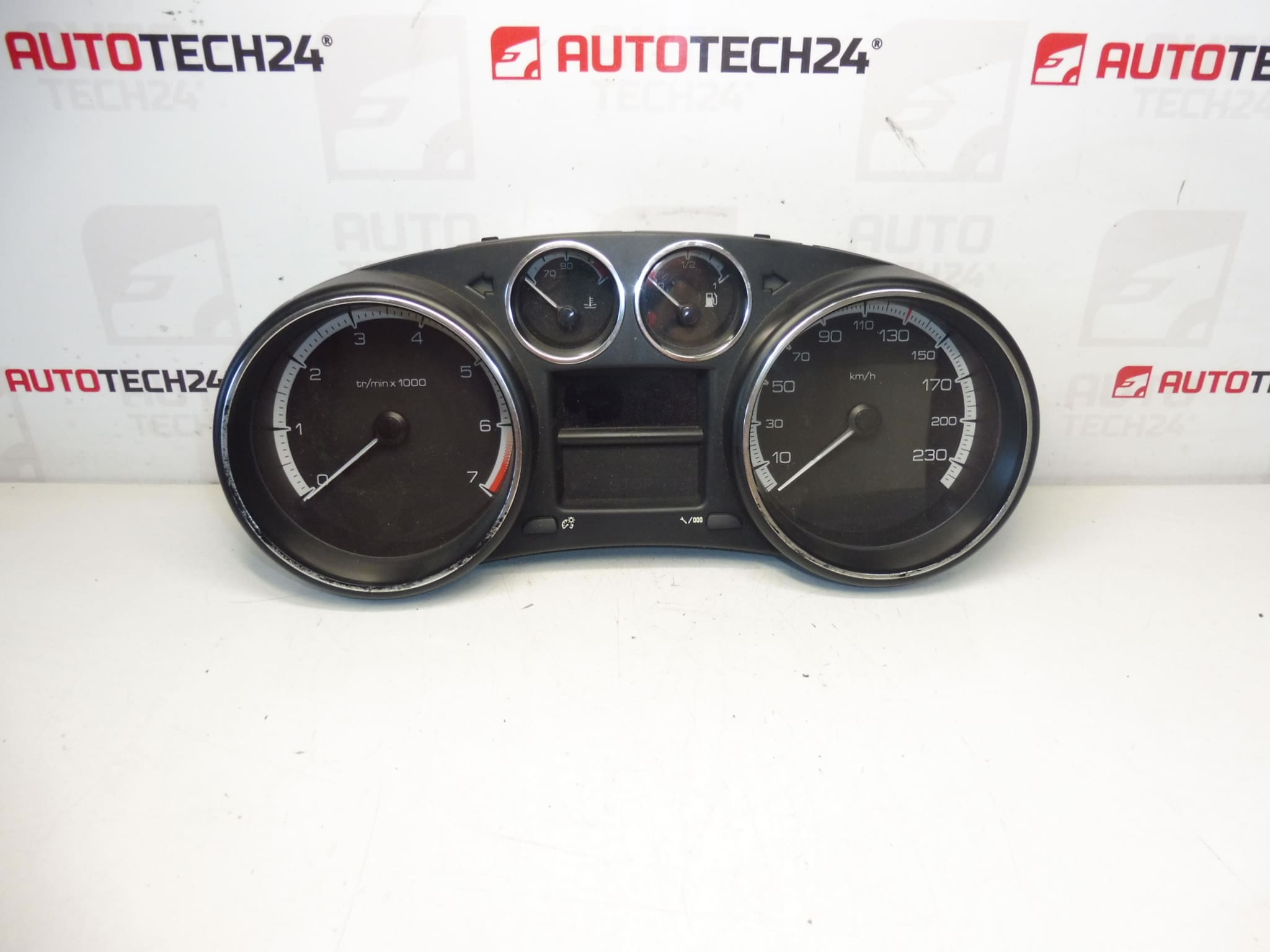 Sebességmérő Peugeot 308 9666642080 9806132380 6103HR