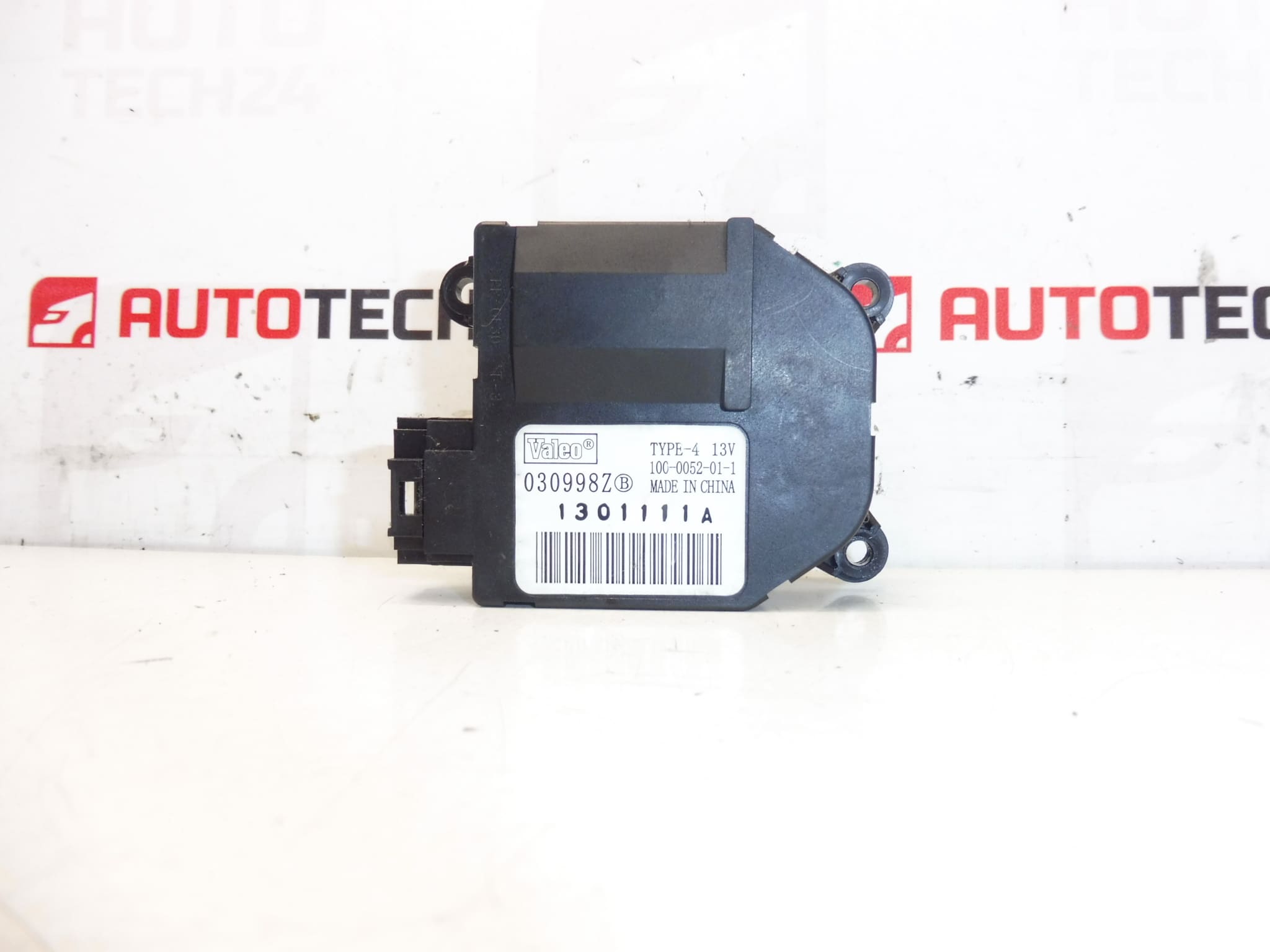 Szervo motorfűtés Valeo Citroën Peugeot 030998Z