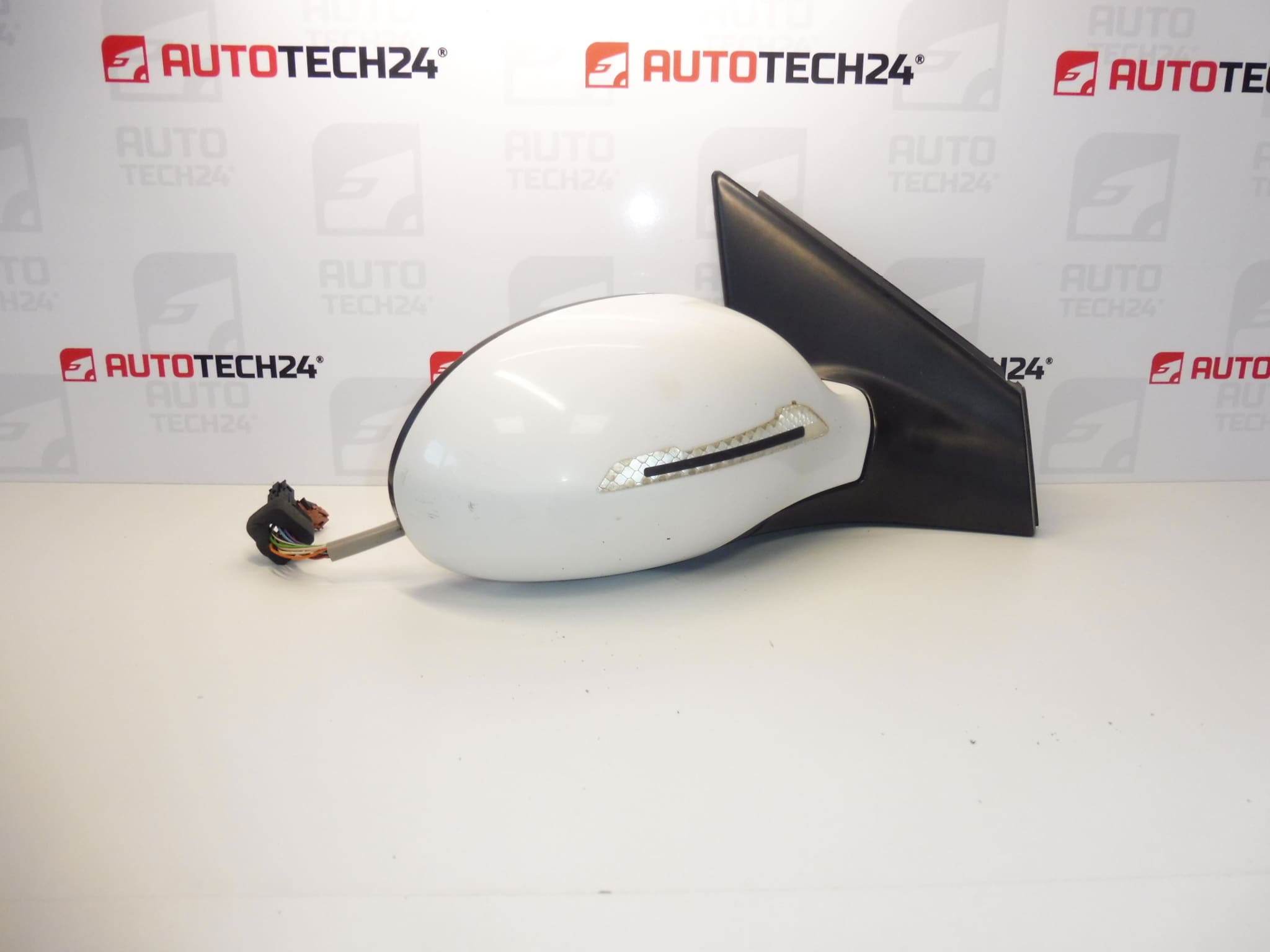 Jobb oldali visszapillantó tükör Citroën C5 elektromosan behajtható EWPB 96532993XT 8149WH